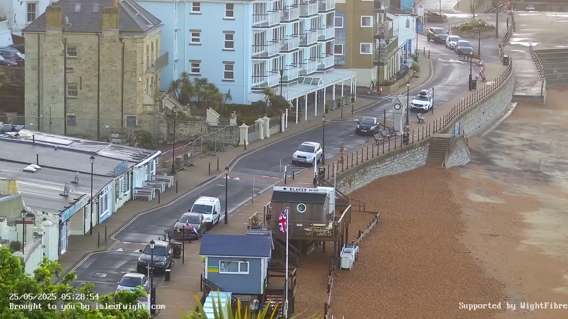 Ventnor Beach Live Cam - Ventnor, Isle of Wight, South East, England, United Kingdom