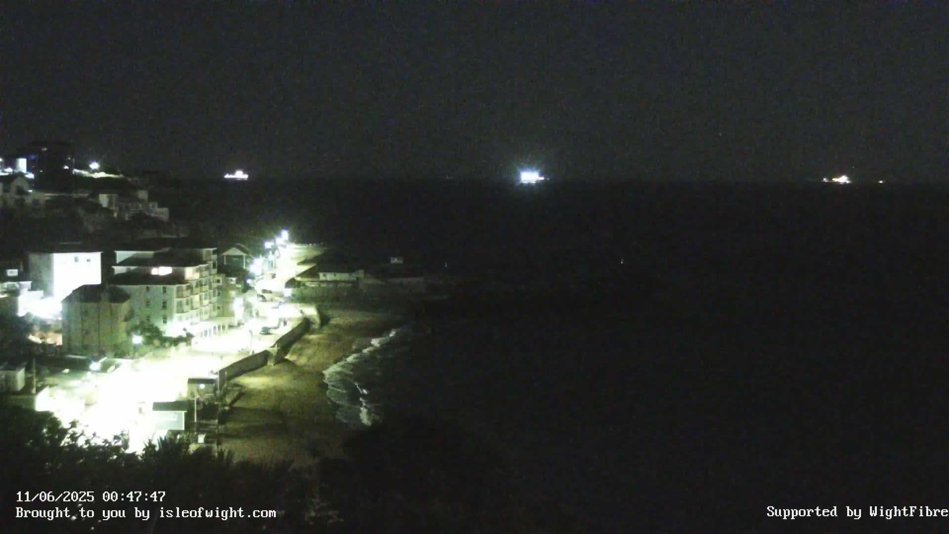 Ventnor Beach Live Cam - Ventnor, Isle of Wight, South East, England, United Kingdom