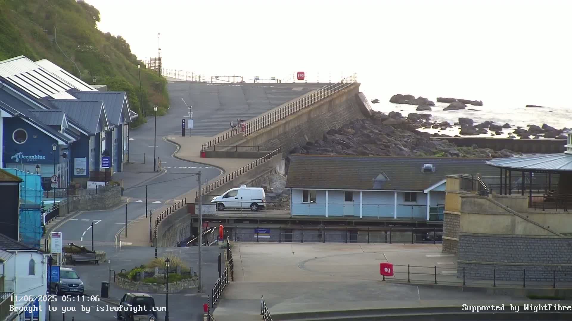 Ventnor Beach Live Cam - Ventnor, Isle of Wight, South East, England, United Kingdom