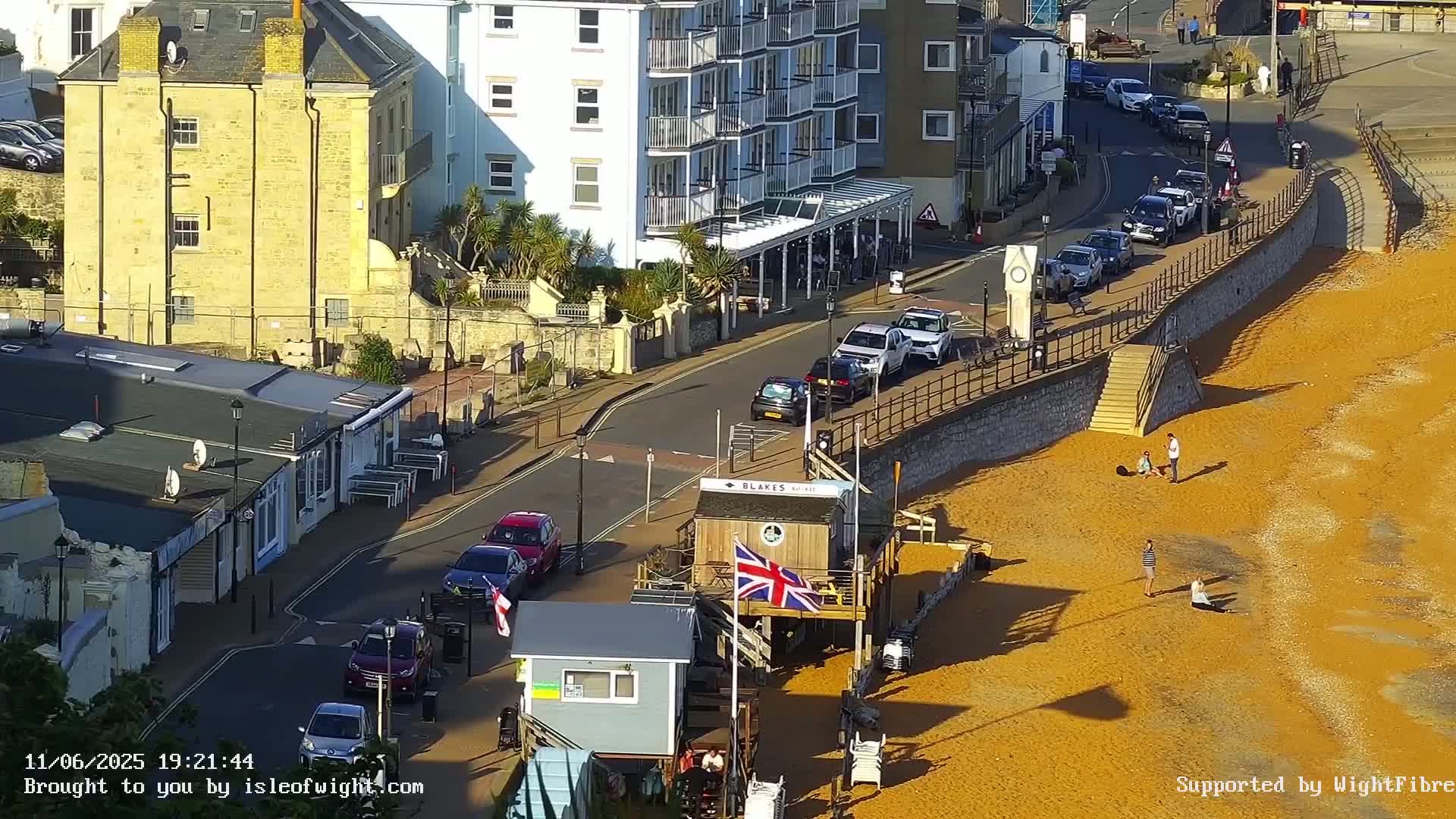 Ventnor Beach Live Cam - Ventnor, Isle of Wight, South East, England, United Kingdom