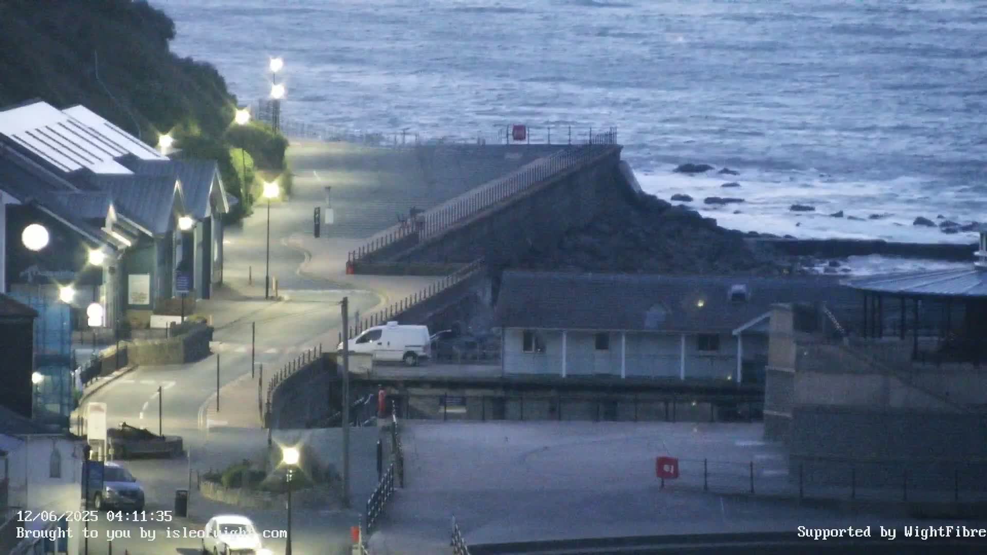 Ventnor Beach Live Cam - Ventnor, Isle of Wight, South East, England, United Kingdom