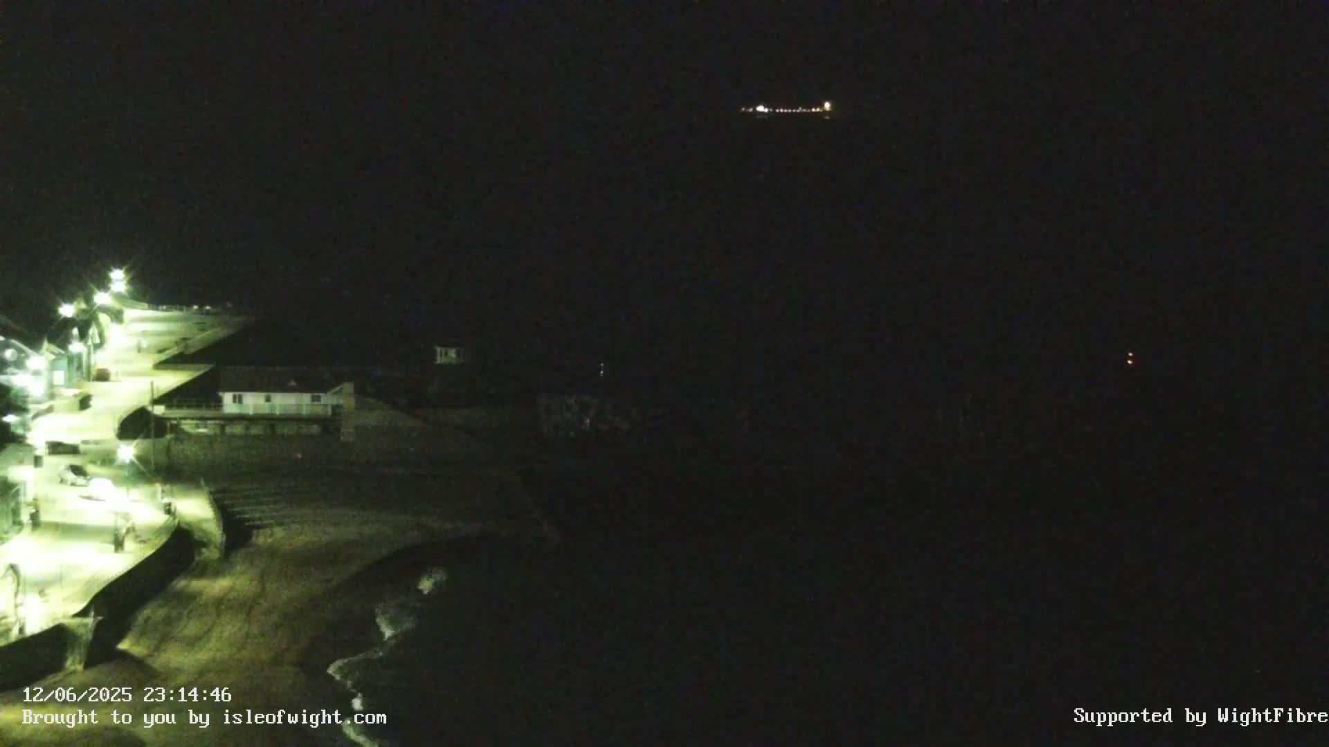 Ventnor Beach Live Cam - Ventnor, Isle of Wight, South East, England, United Kingdom