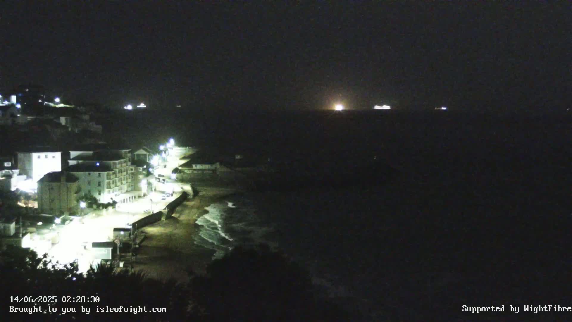 Ventnor Beach Live Cam - Ventnor, Isle of Wight, South East, England, United Kingdom