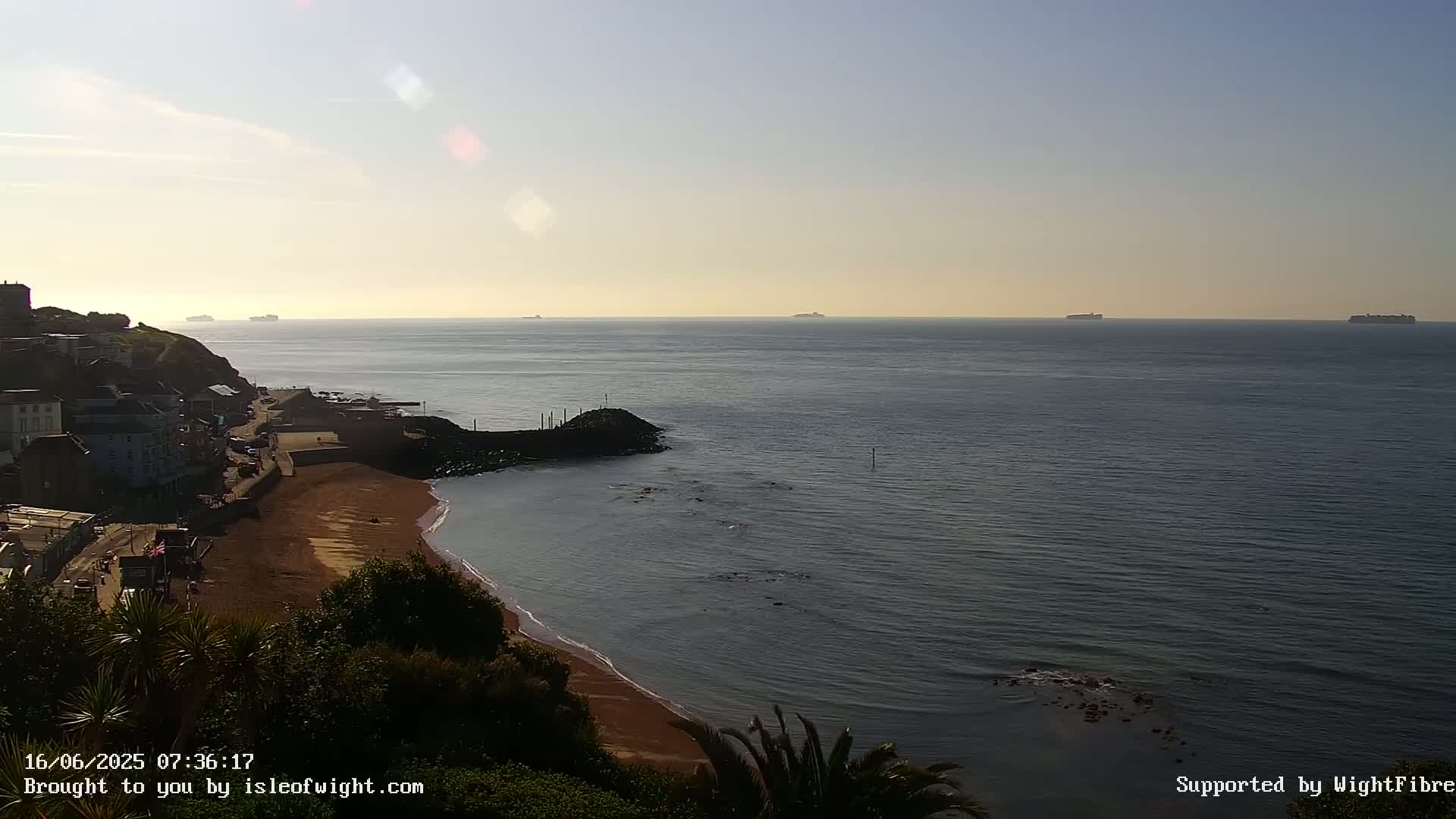 Ventnor Beach Live Cam - Ventnor, Isle of Wight, South East, England, United Kingdom