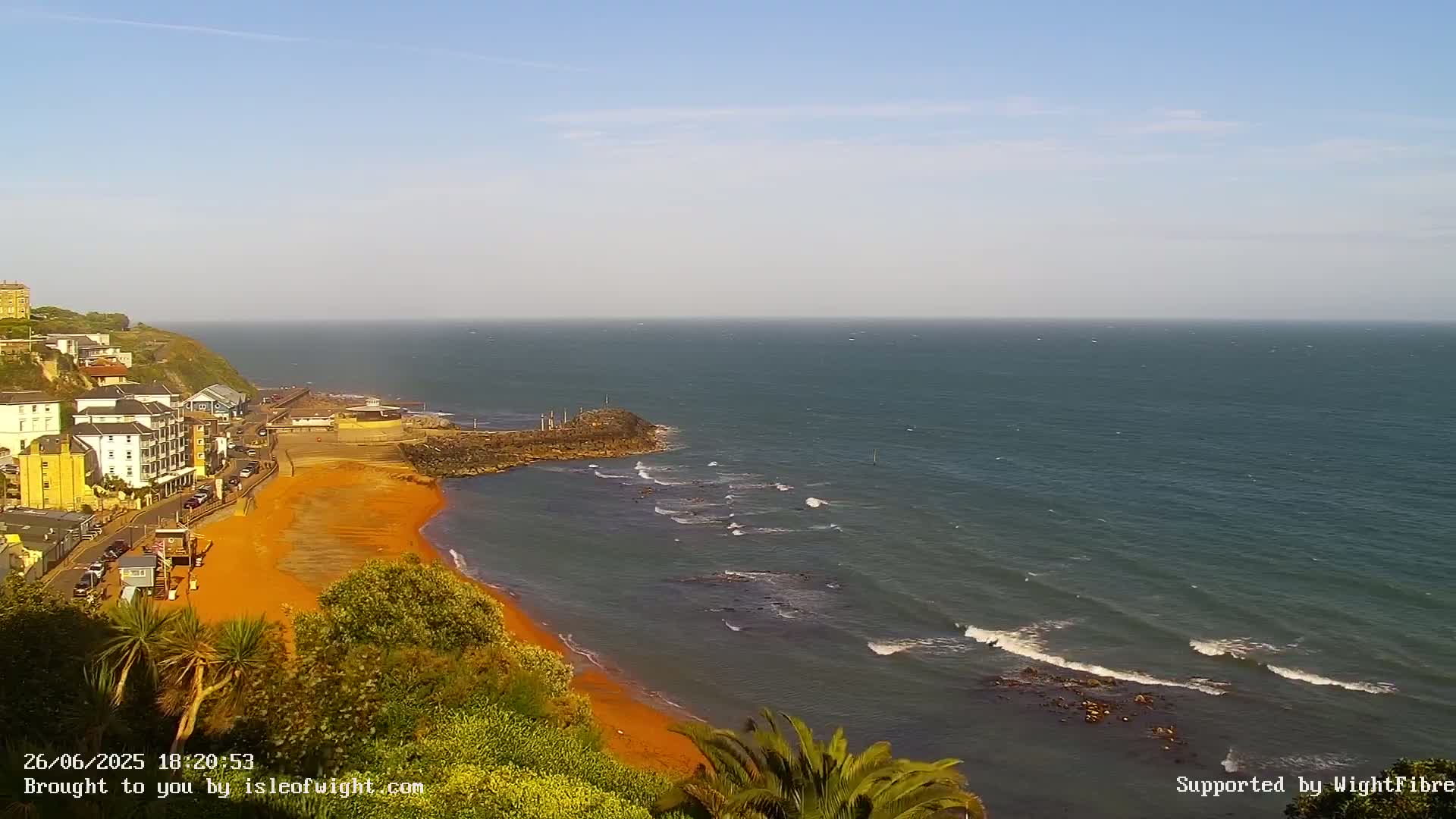 Ventnor Beach Live Cam - Ventnor, Isle of Wight, South East, England, United Kingdom