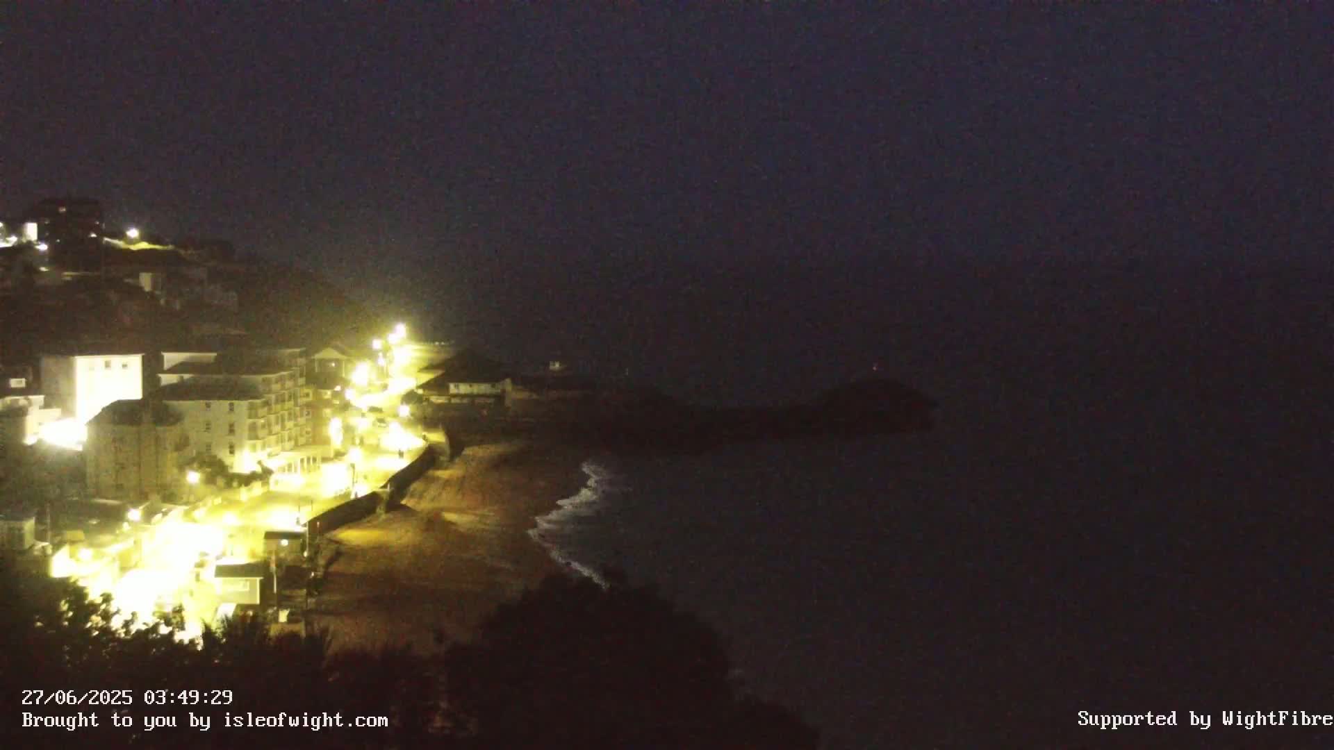 Ventnor Beach Live Cam - Ventnor, Isle of Wight, South East, England, United Kingdom