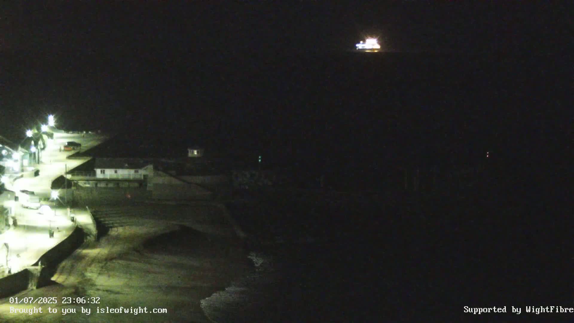 Ventnor Beach Live Cam - Ventnor, Isle of Wight, South East, England, United Kingdom