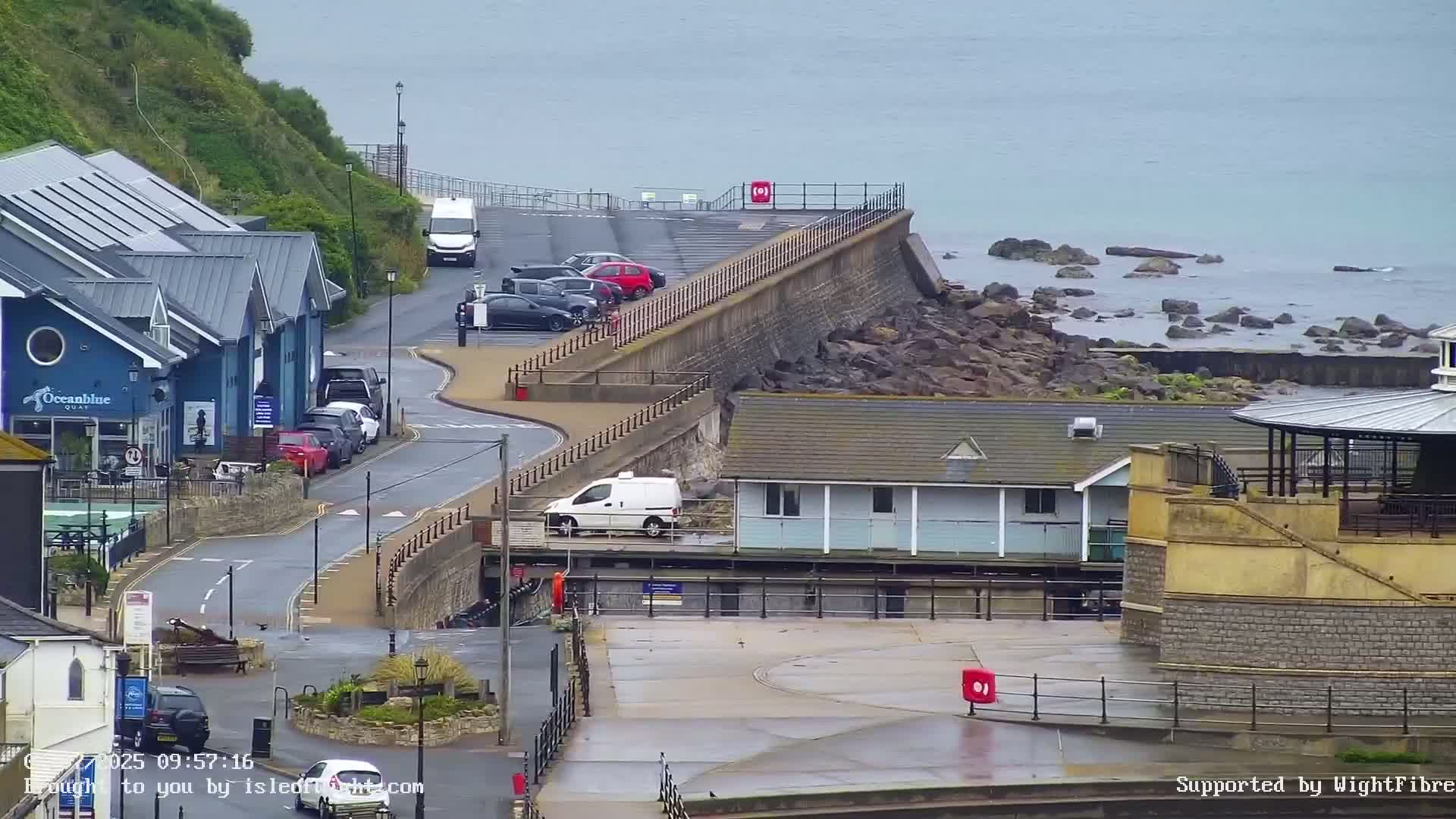 Ventnor Beach Live Cam - Ventnor, Isle of Wight, South East, England, United Kingdom