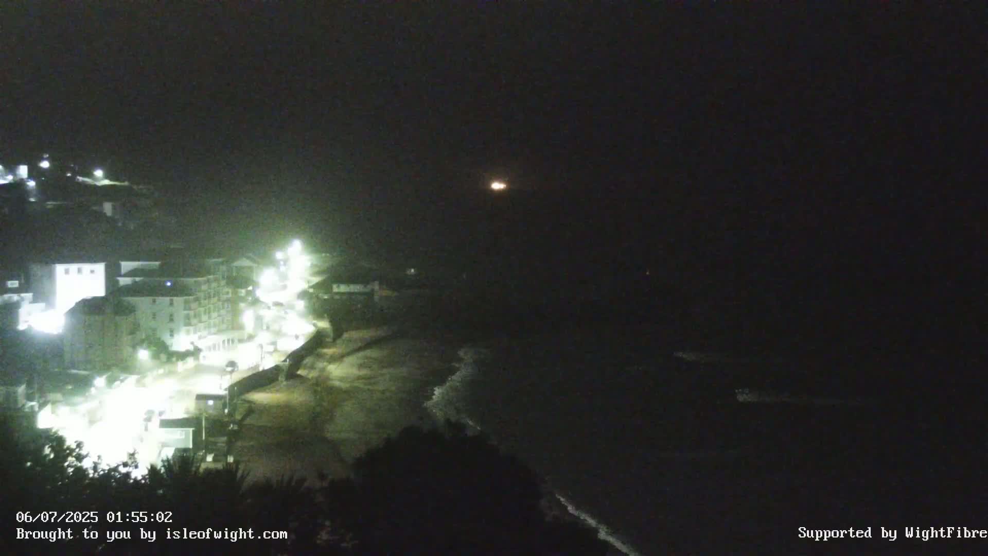 Ventnor Beach Live Cam - Ventnor, Isle of Wight, South East, England, United Kingdom