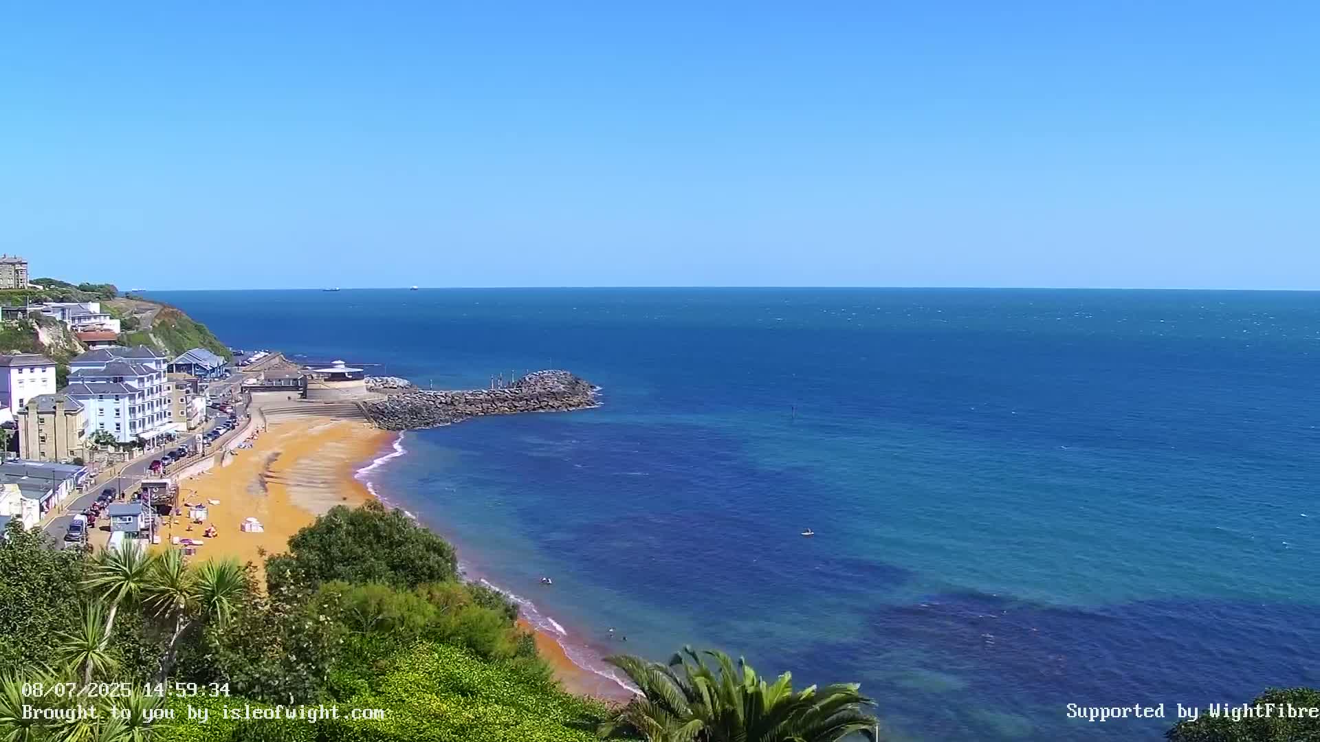 Ventnor Beach Live Cam - Ventnor, Isle of Wight, South East, England, United Kingdom
