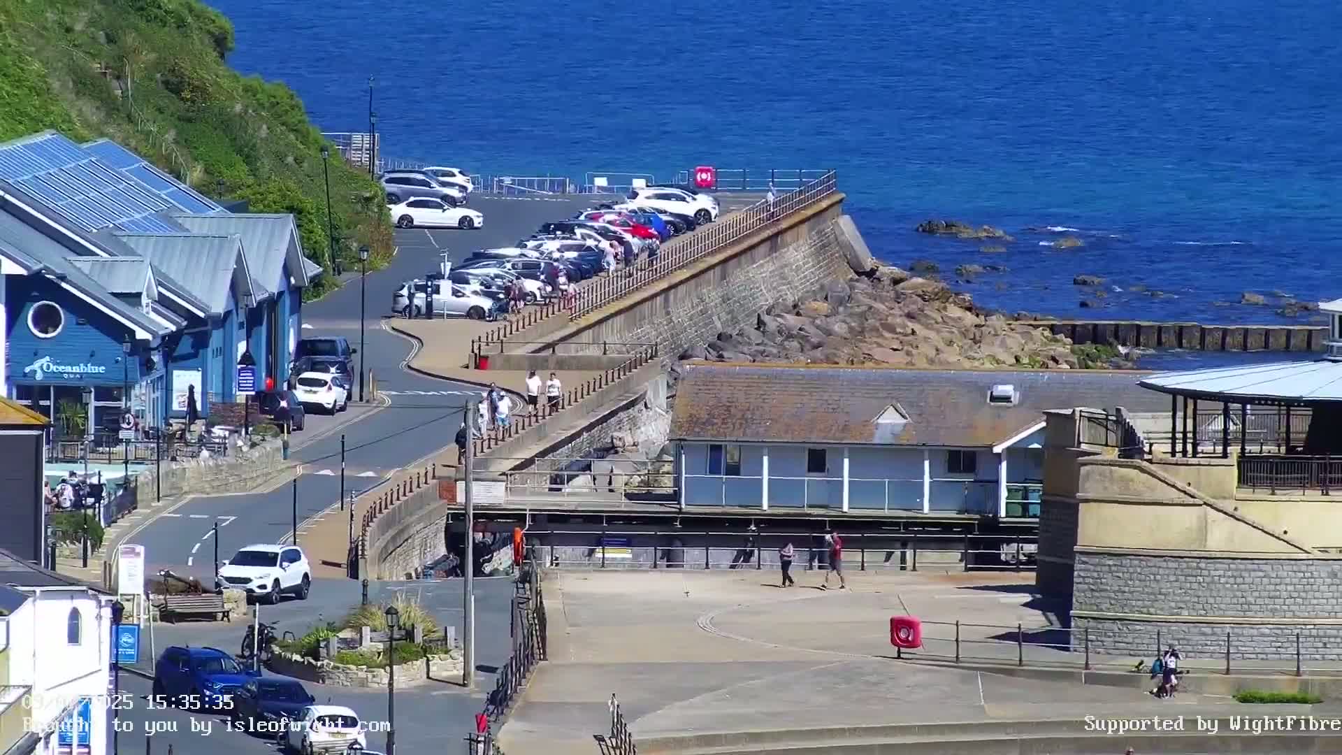 Ventnor Beach Live Cam - Ventnor, Isle of Wight, South East, England, United Kingdom