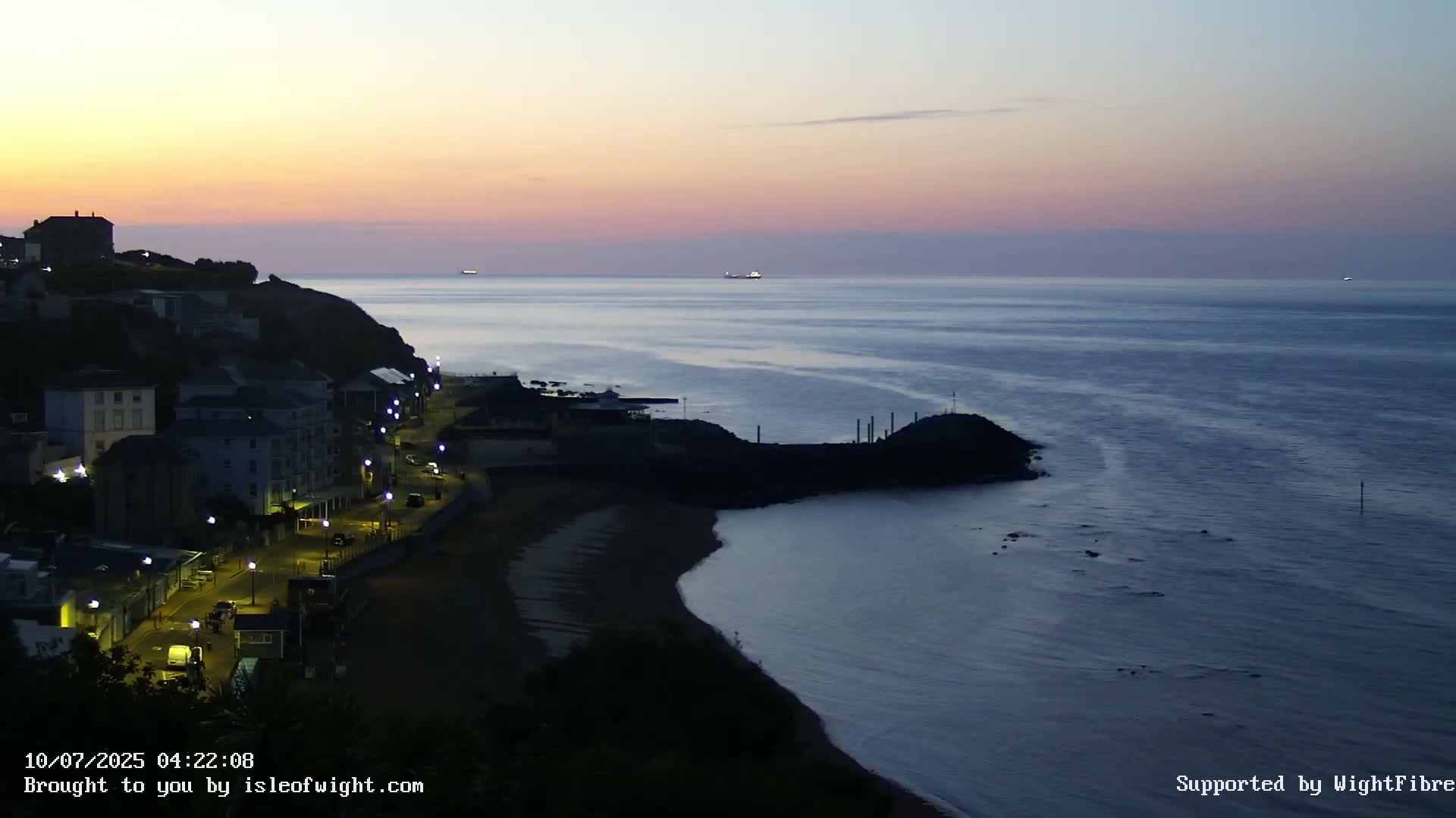Ventnor Beach Live Cam - Ventnor, Isle of Wight, South East, England, United Kingdom