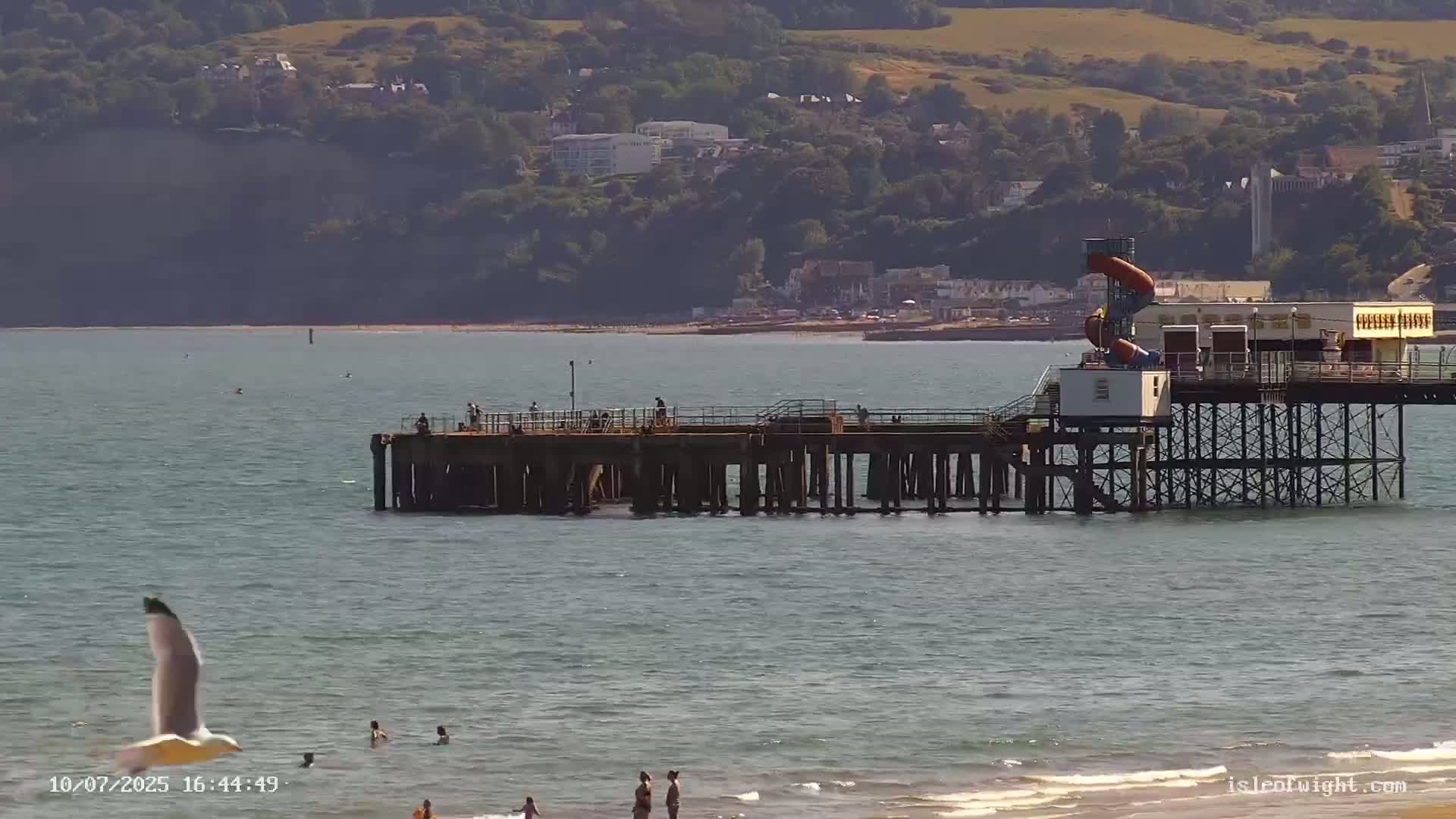 Ventnor Beach Live Cam - Ventnor, Isle of Wight, South East, England, United Kingdom