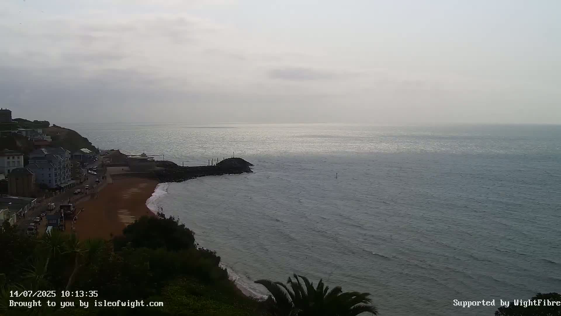 Ventnor Beach Live Cam - Ventnor, Isle of Wight, South East, England, United Kingdom