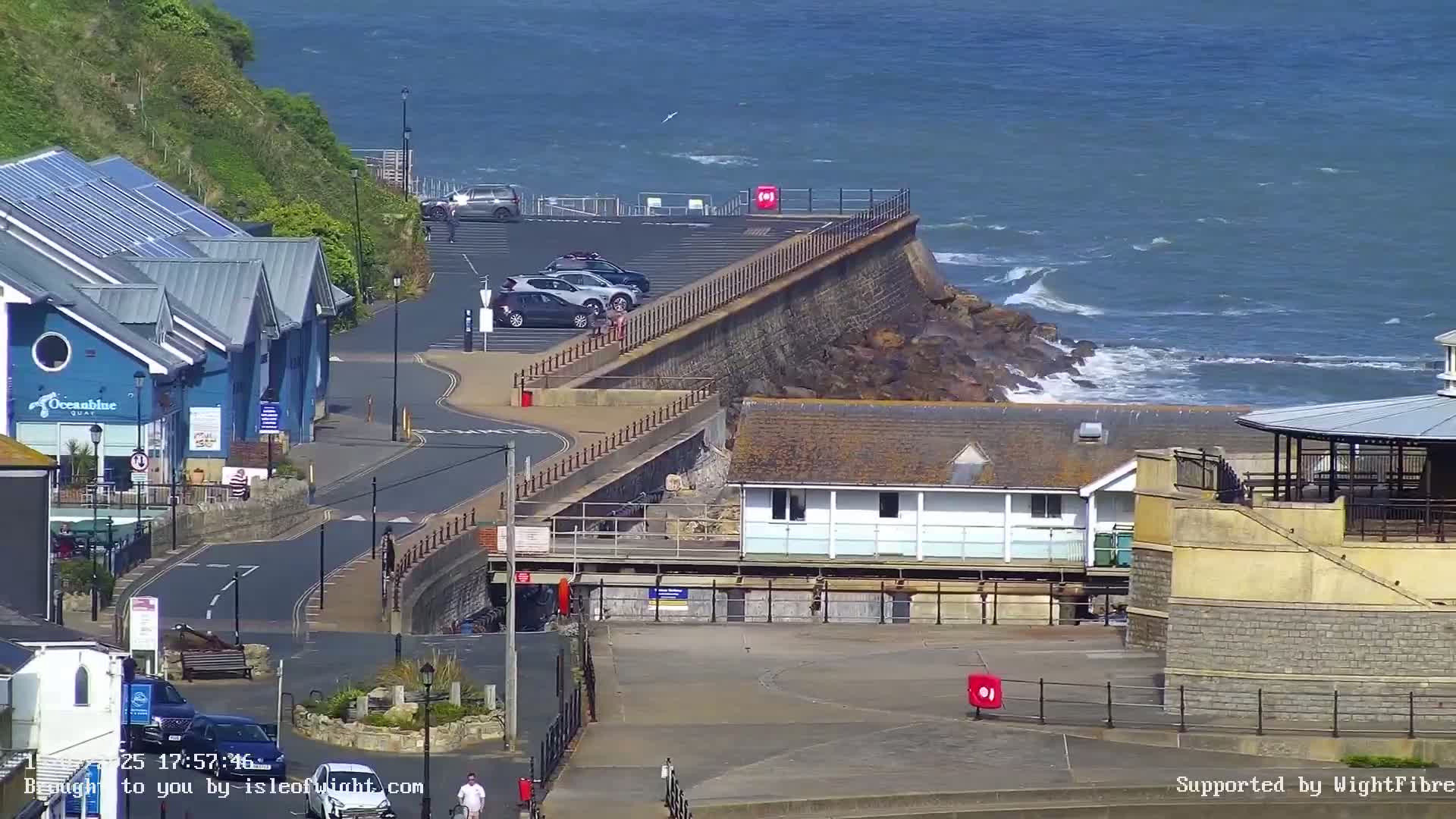 Ventnor Beach Live Cam - Ventnor, Isle of Wight, South East, England, United Kingdom