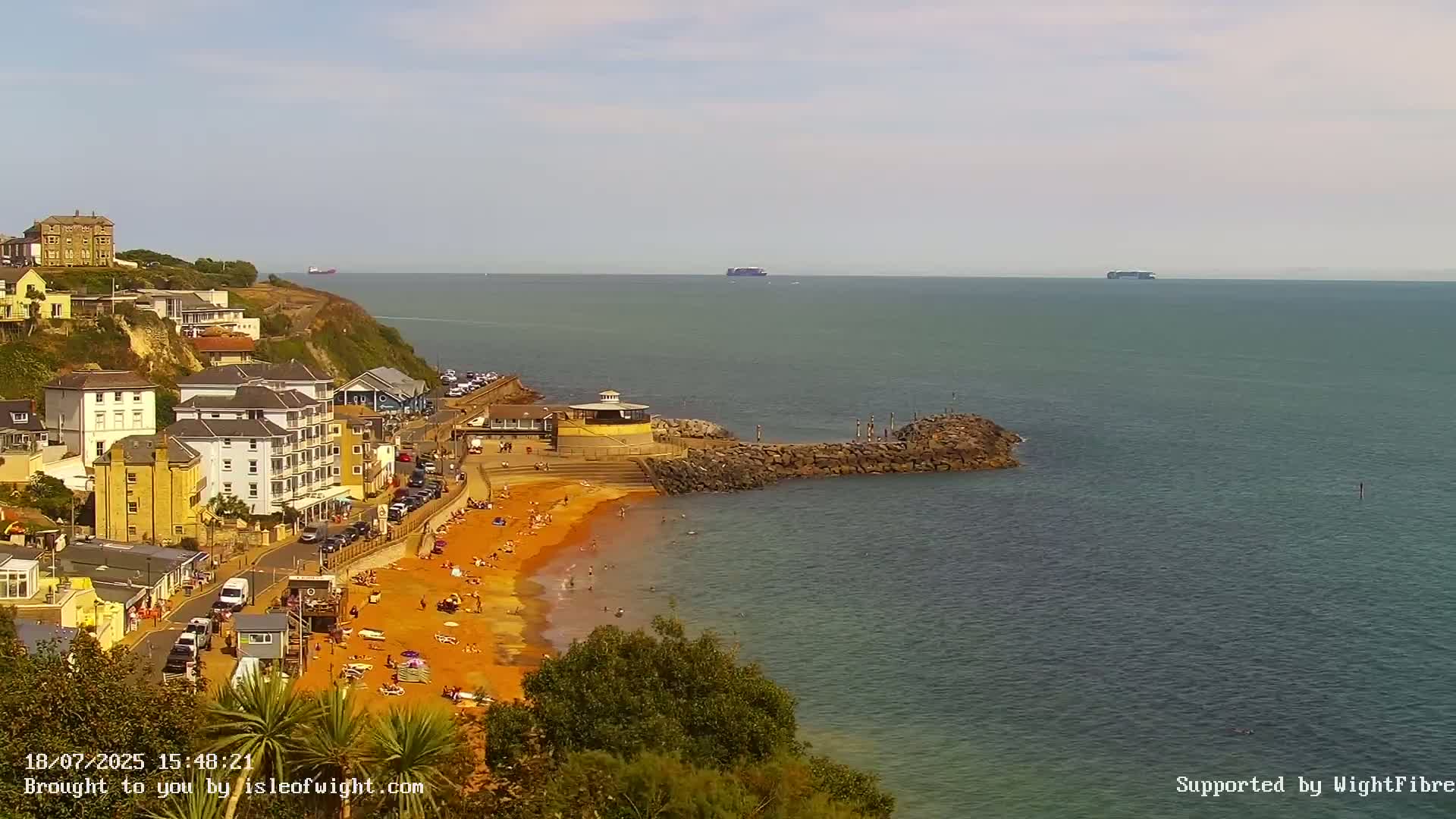 Ventnor Beach Live Cam - Ventnor, Isle of Wight, South East, England, United Kingdom