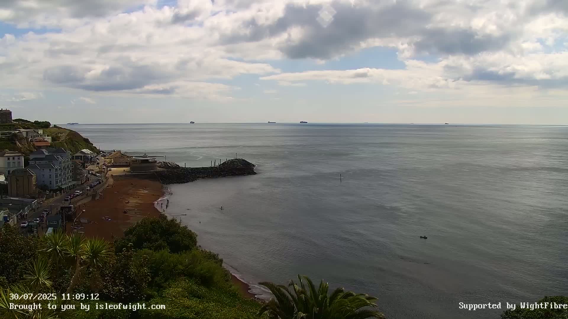 Ventnor Beach Live Cam - Ventnor, Isle of Wight, South East, England, United Kingdom