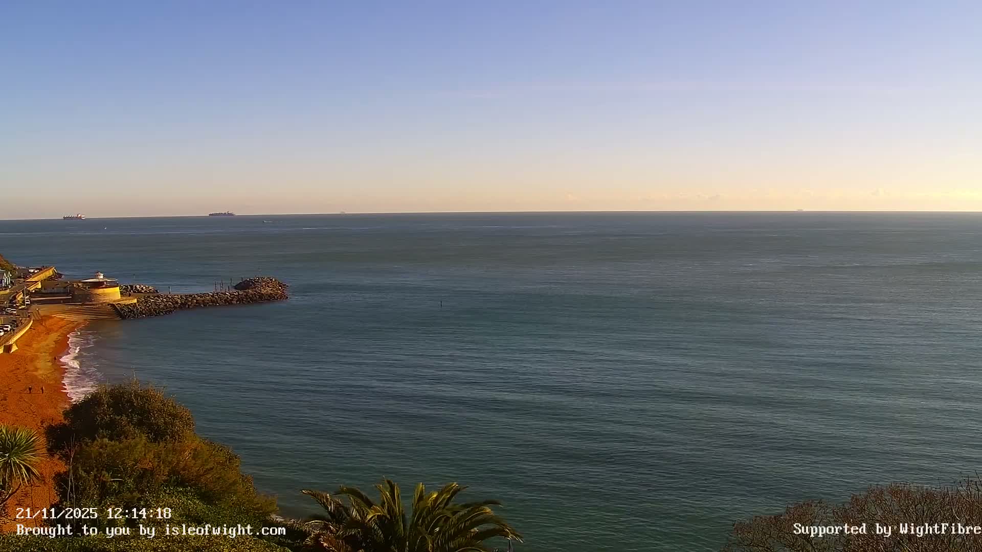 Ventnor Beach Live Cam - Ventnor, Isle of Wight, South East, England, United Kingdom