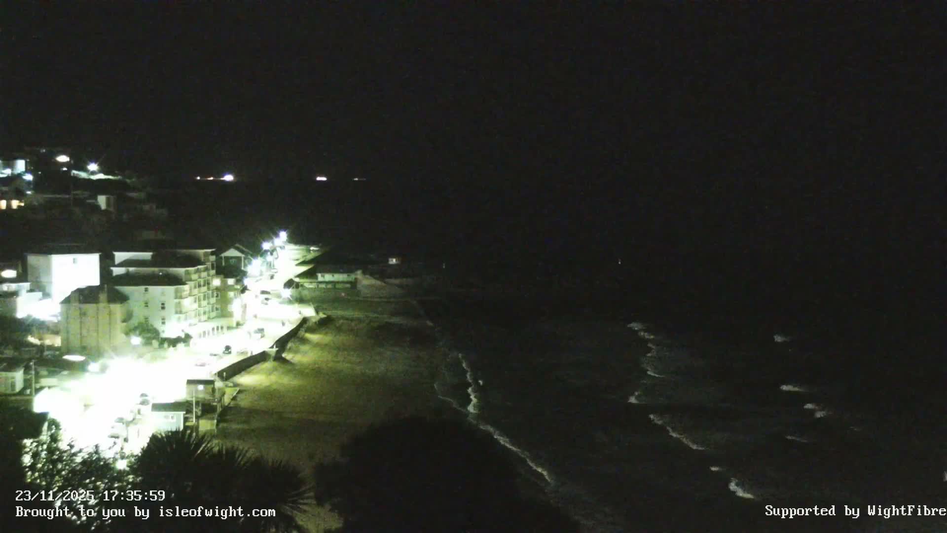 Ventnor Beach Live Cam - Ventnor, Isle of Wight, South East, England, United Kingdom