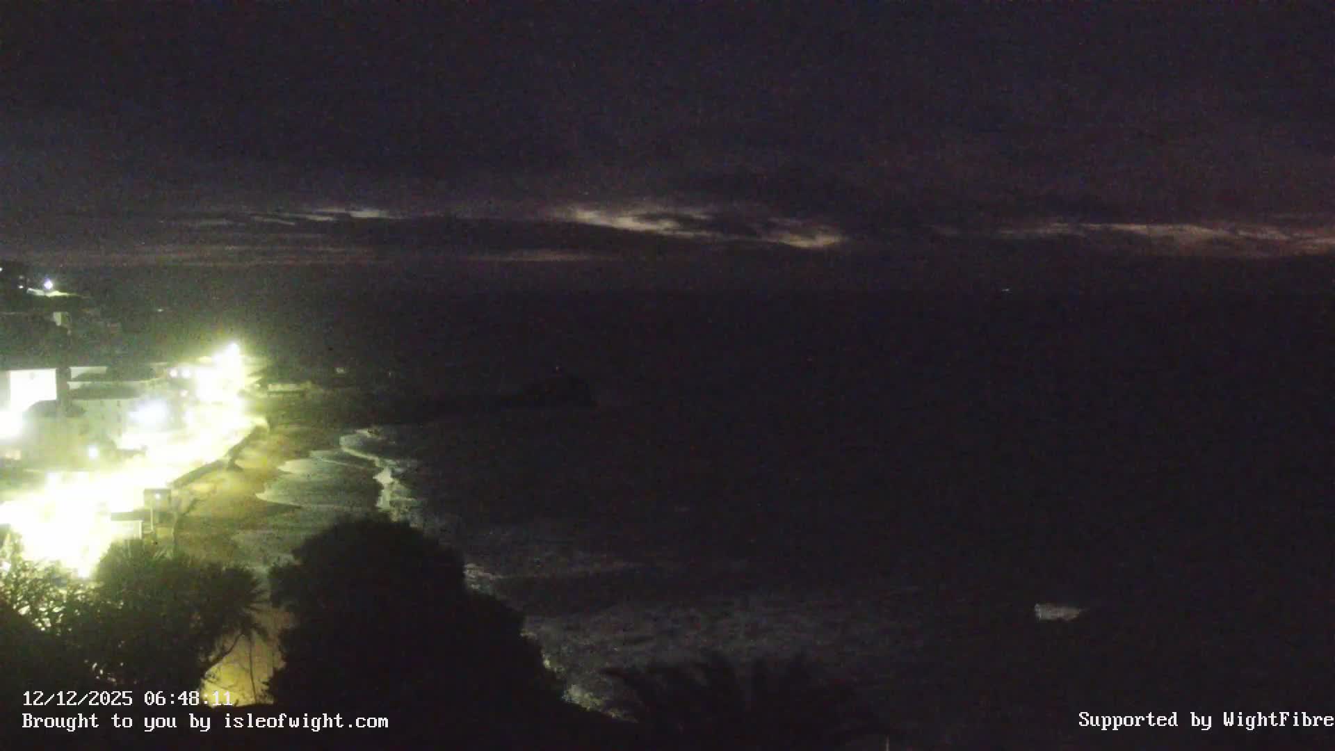 Ventnor Beach Live Cam - Ventnor, Isle of Wight, South East, England, United Kingdom