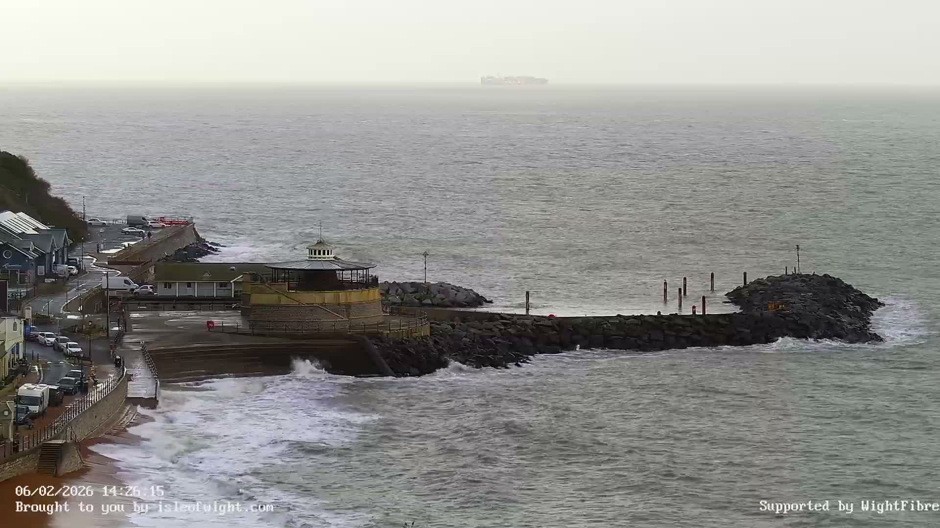 Ventnor Beach Live Cam - Ventnor, Isle of Wight, South East, England, United Kingdom