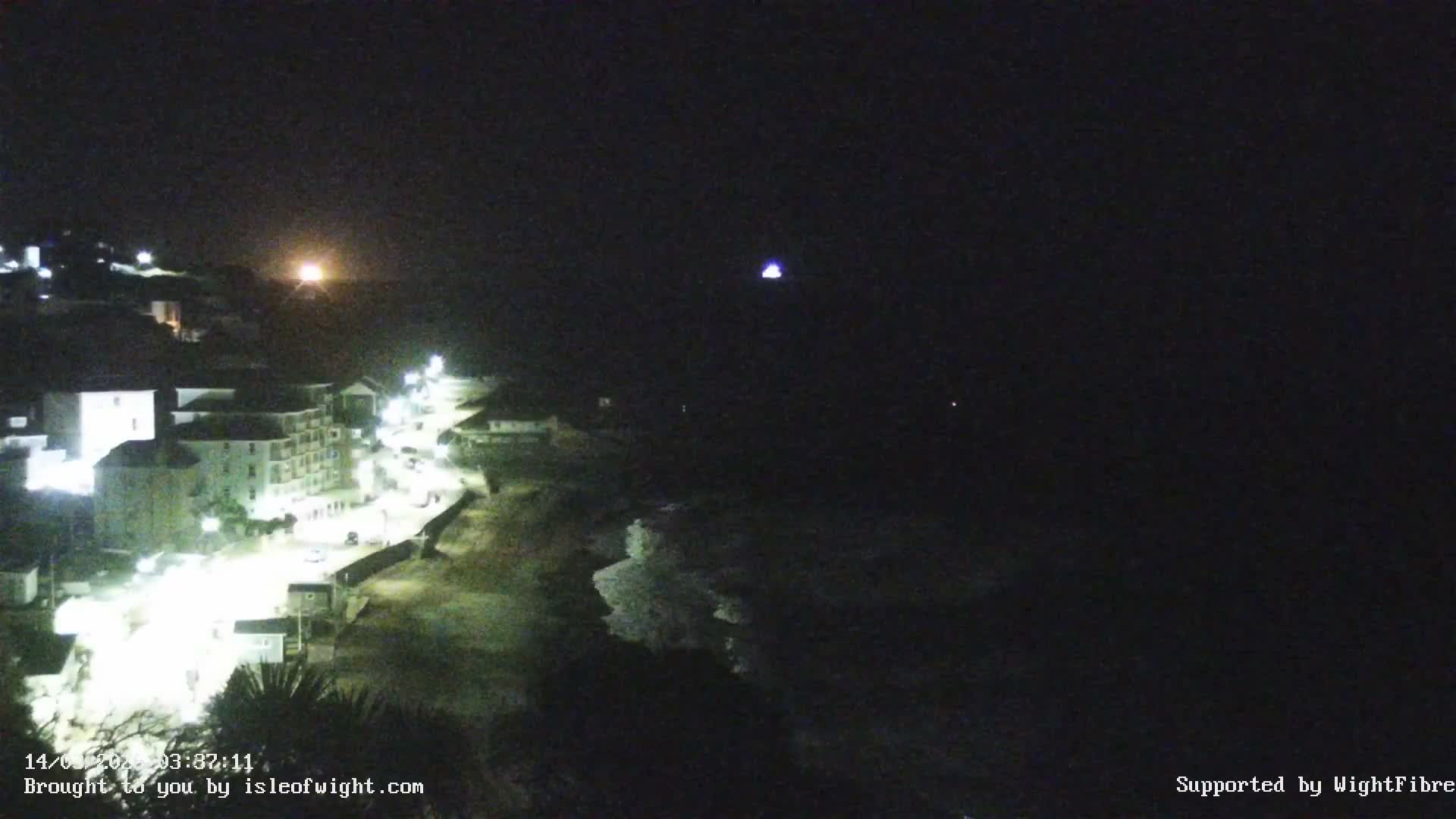 Ventnor Beach Live Cam - Ventnor, Isle of Wight, South East, England, United Kingdom