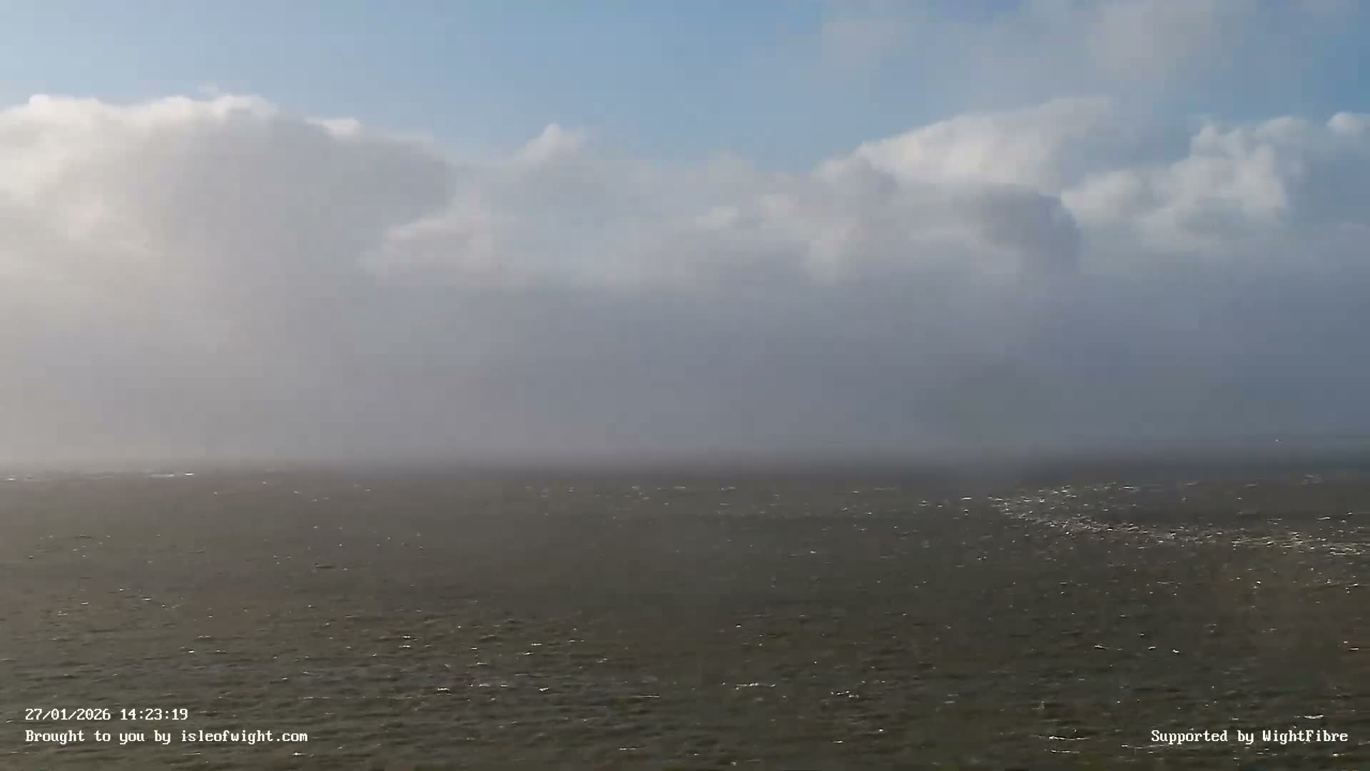 Freshwater, Colwell Bay, Hurst Castle & Hurst Point Lighthouse Live Cam - Freshwater, Isle of Wight, South East, England, United Kingdom