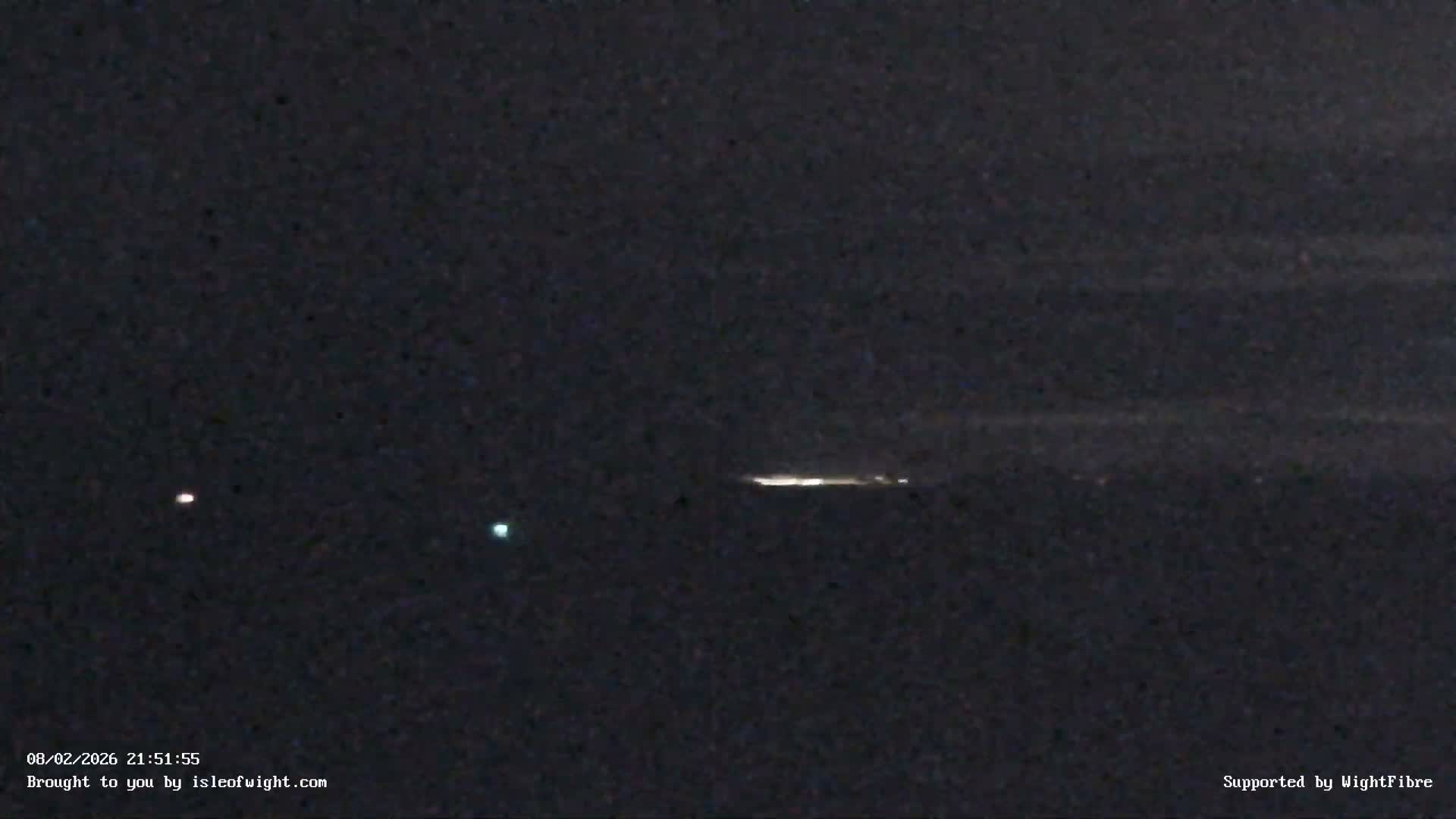 Freshwater, Colwell Bay, Hurst Castle & Hurst Point Lighthouse Live Cam - Freshwater, Isle of Wight, South East, England, United Kingdom