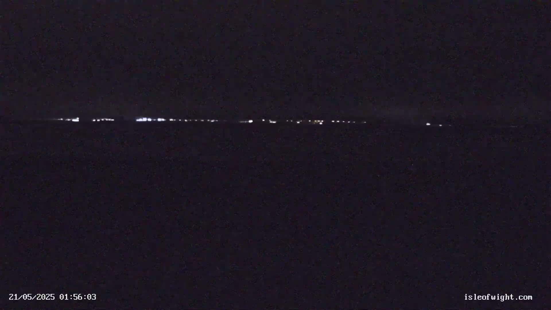 The Needles Isle of Wight & England Mainland View From Alum Bay Live Cam - Totland, Isle of Wight, South East, England, United Kingdom