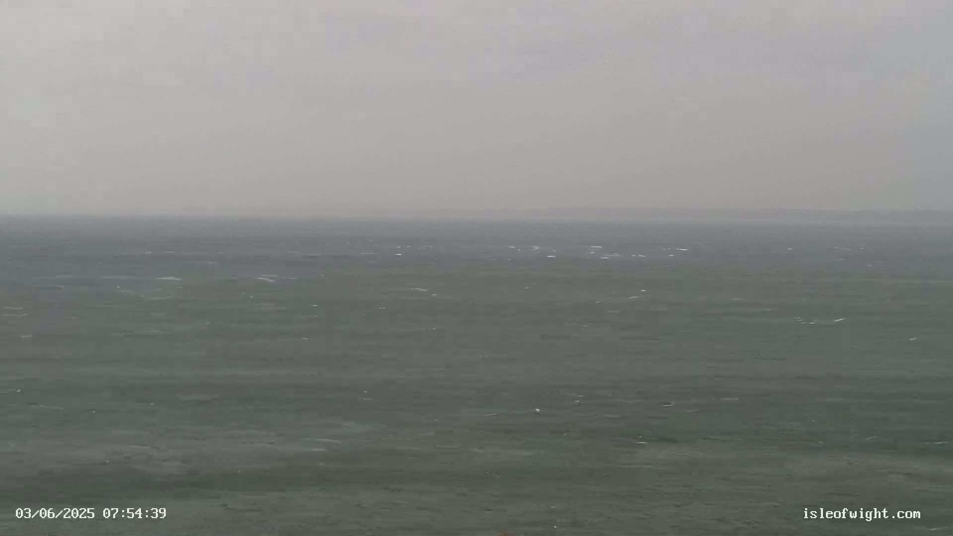 The Needles Isle of Wight & England Mainland View From Alum Bay Live Cam - Totland, Isle of Wight, South East, England, United Kingdom
