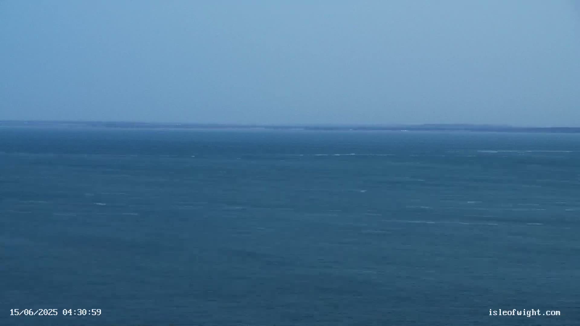 The Needles Isle of Wight & England Mainland View From Alum Bay Live Cam - Totland, Isle of Wight, South East, England, United Kingdom