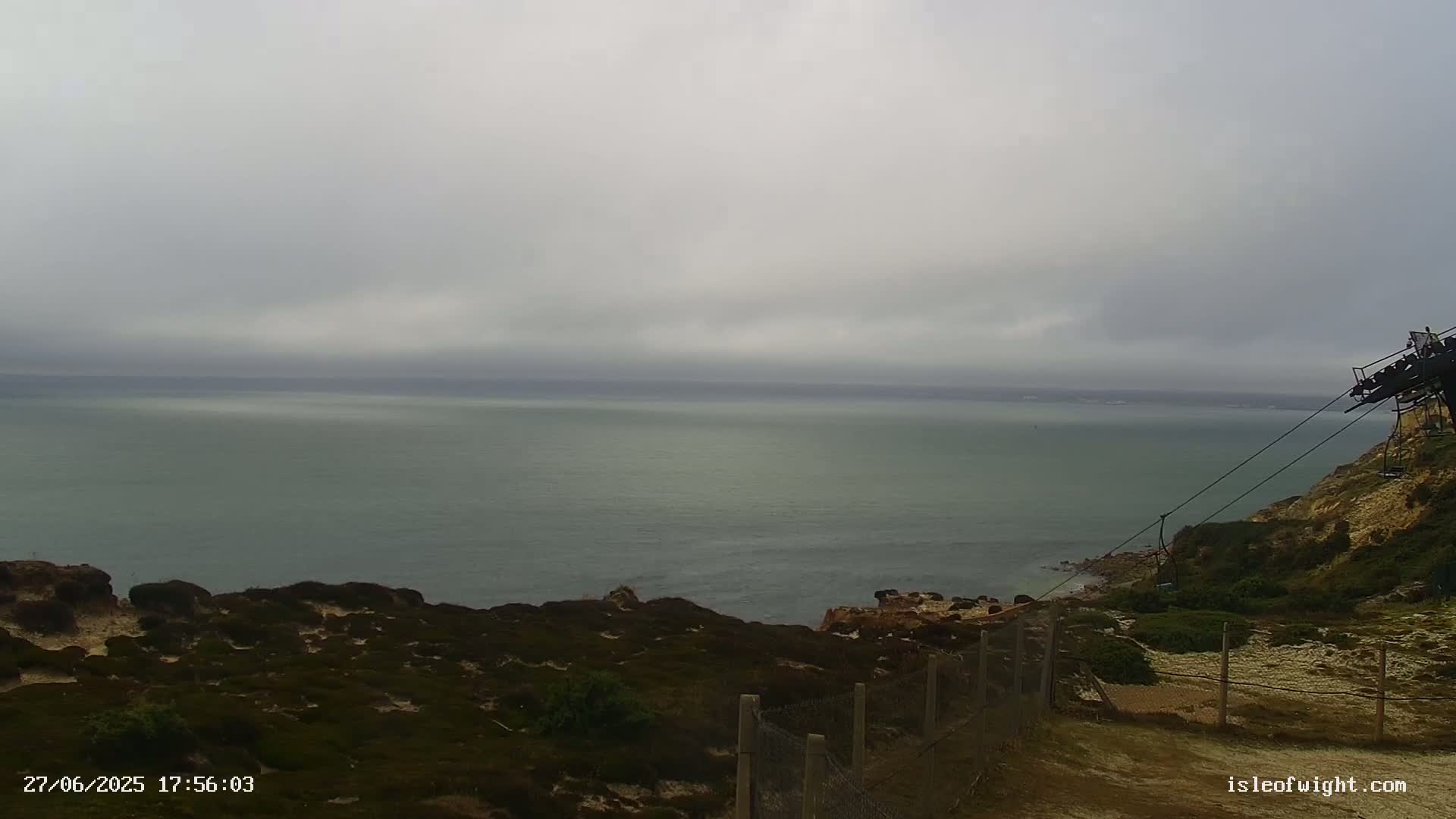 The Needles Isle of Wight & England Mainland View From Alum Bay Live Cam - Totland, Isle of Wight, South East, England, United Kingdom