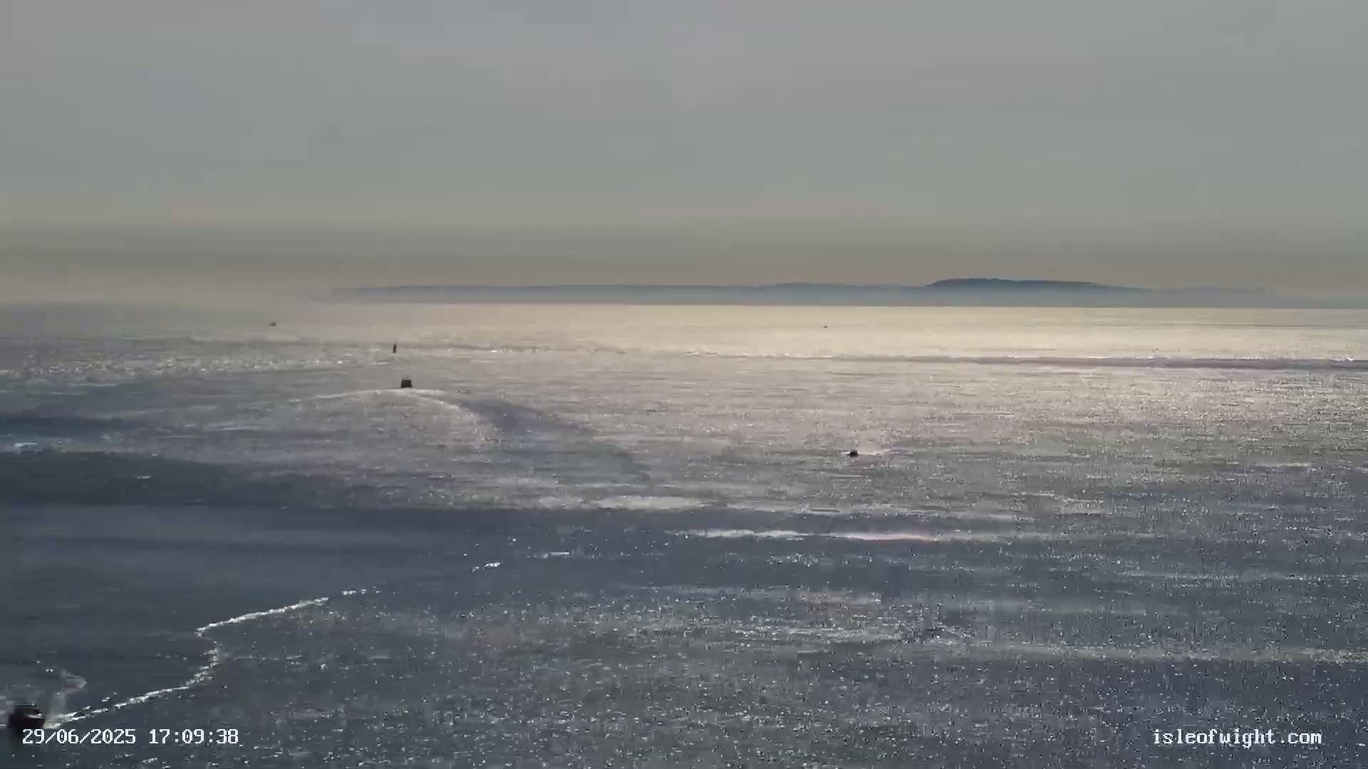 The Needles Isle of Wight & England Mainland View From Alum Bay Live Cam - Totland, Isle of Wight, South East, England, United Kingdom