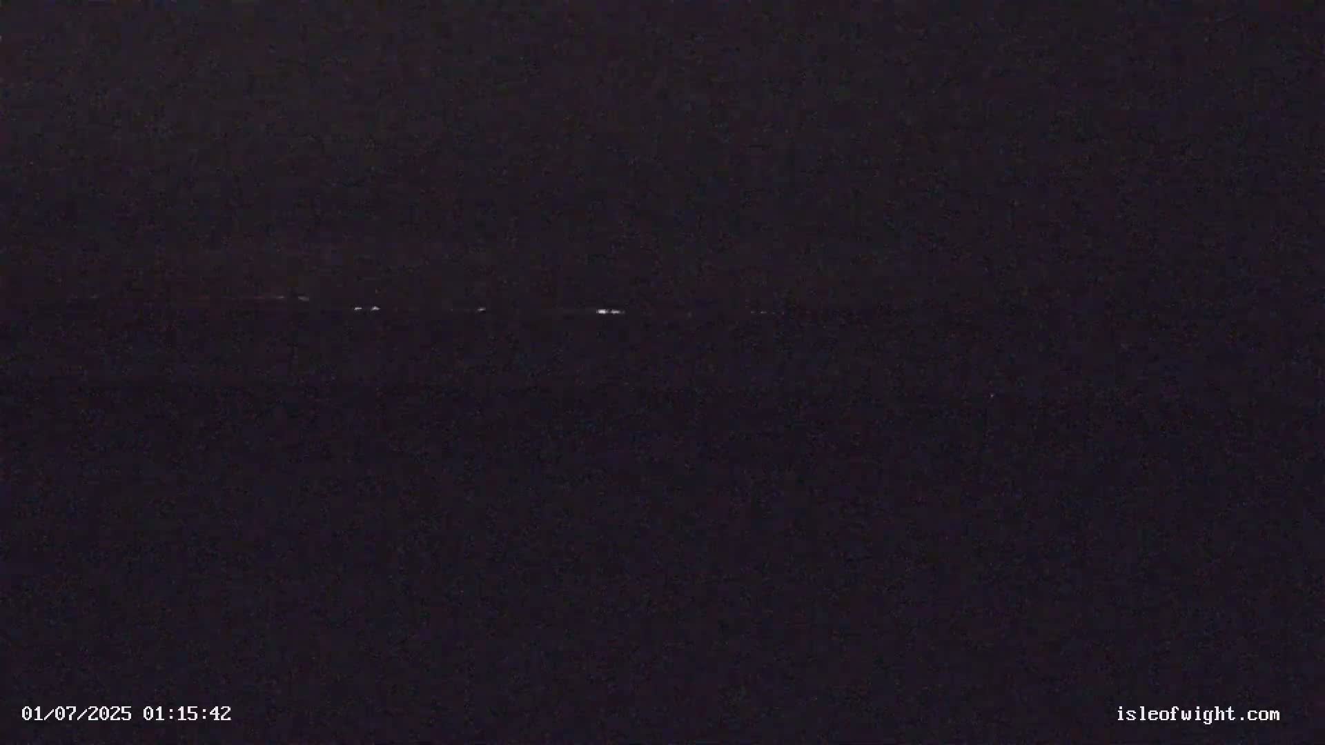 The Needles Isle of Wight & England Mainland View From Alum Bay Live Cam - Totland, Isle of Wight, South East, England, United Kingdom