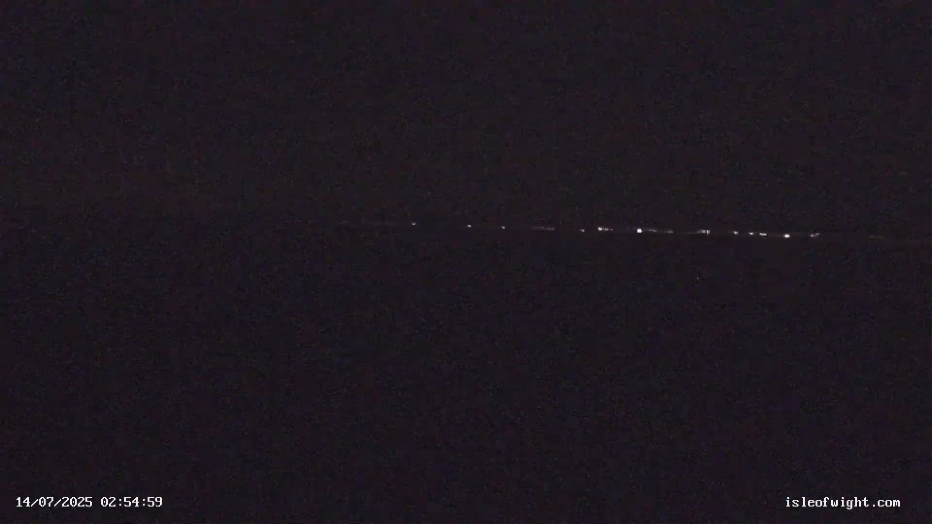 The Needles Isle of Wight & England Mainland View From Alum Bay Live Cam - Totland, Isle of Wight, South East, England, United Kingdom