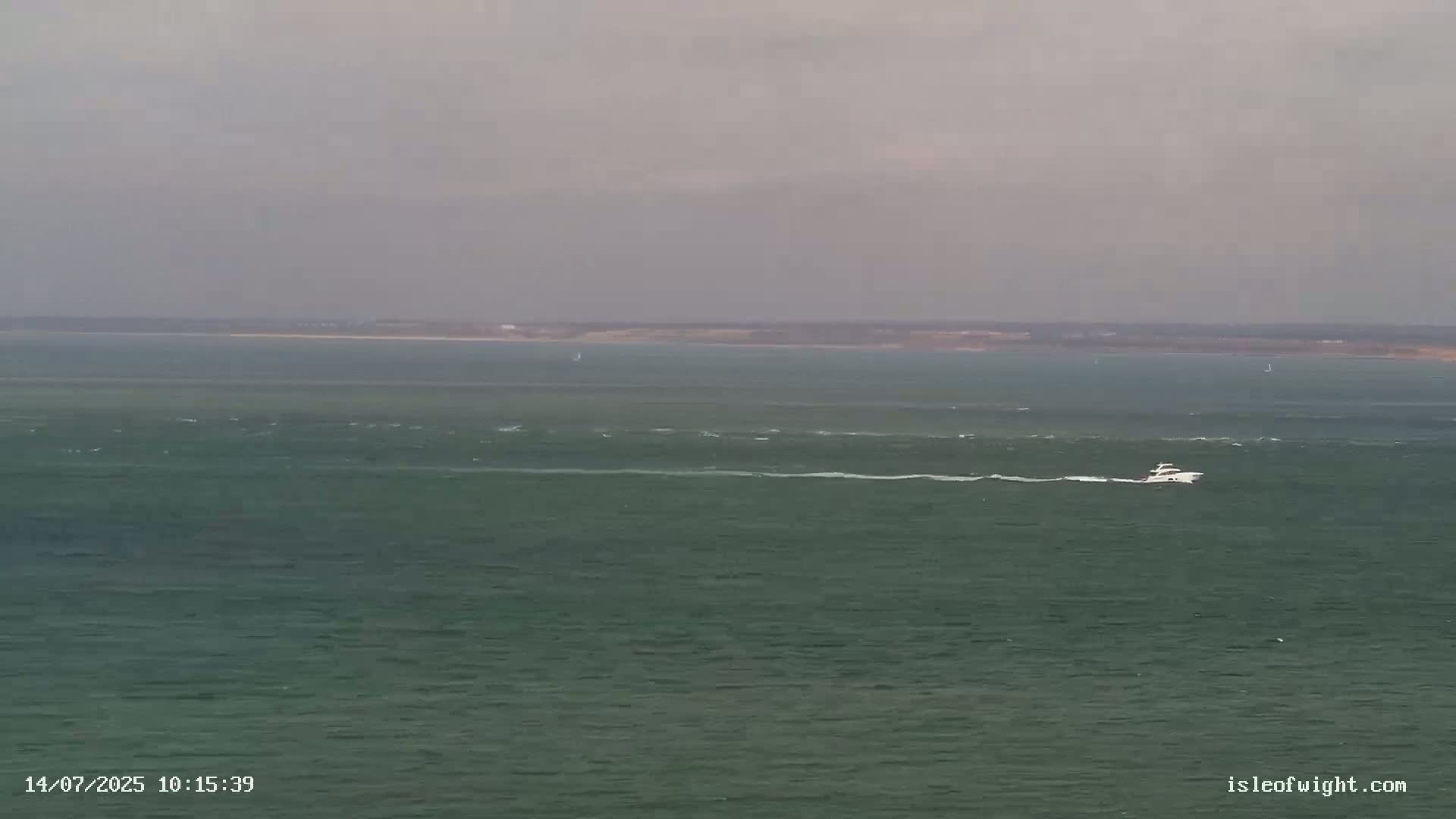 The Needles Isle of Wight & England Mainland View From Alum Bay Live Cam - Totland, Isle of Wight, South East, England, United Kingdom