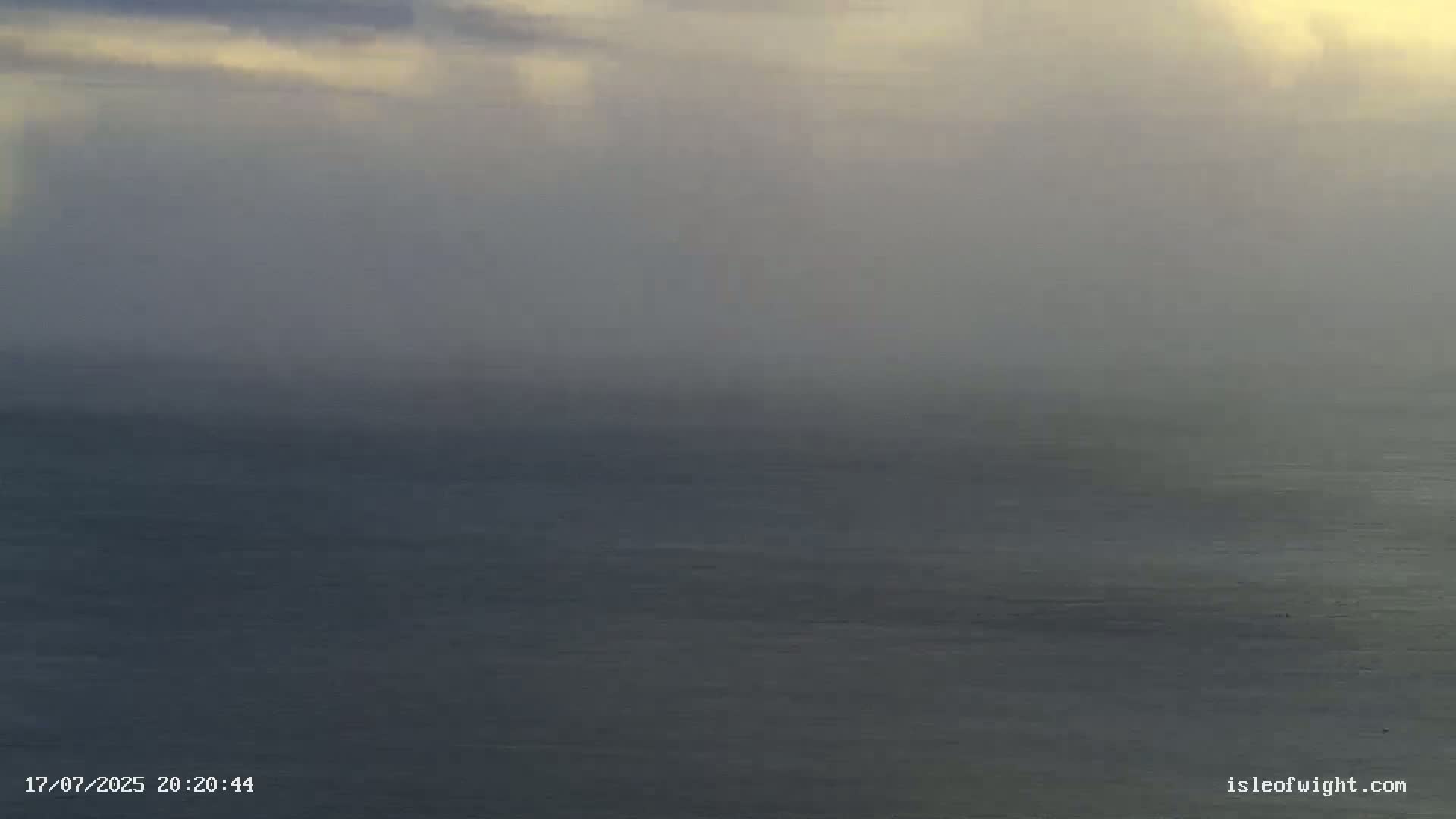 The Needles Isle of Wight & England Mainland View From Alum Bay Live Cam - Totland, Isle of Wight, South East, England, United Kingdom