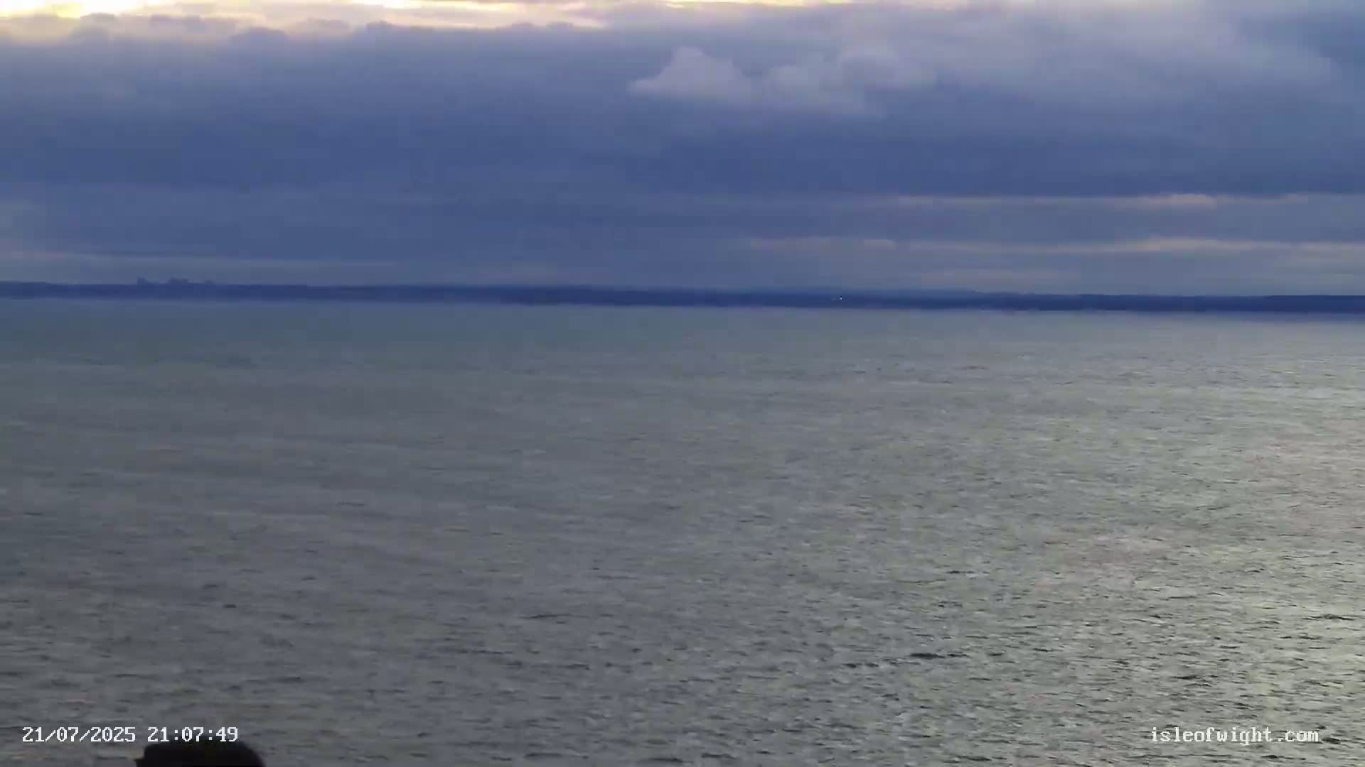 The Needles Isle of Wight & England Mainland View From Alum Bay Live Cam - Totland, Isle of Wight, South East, England, United Kingdom