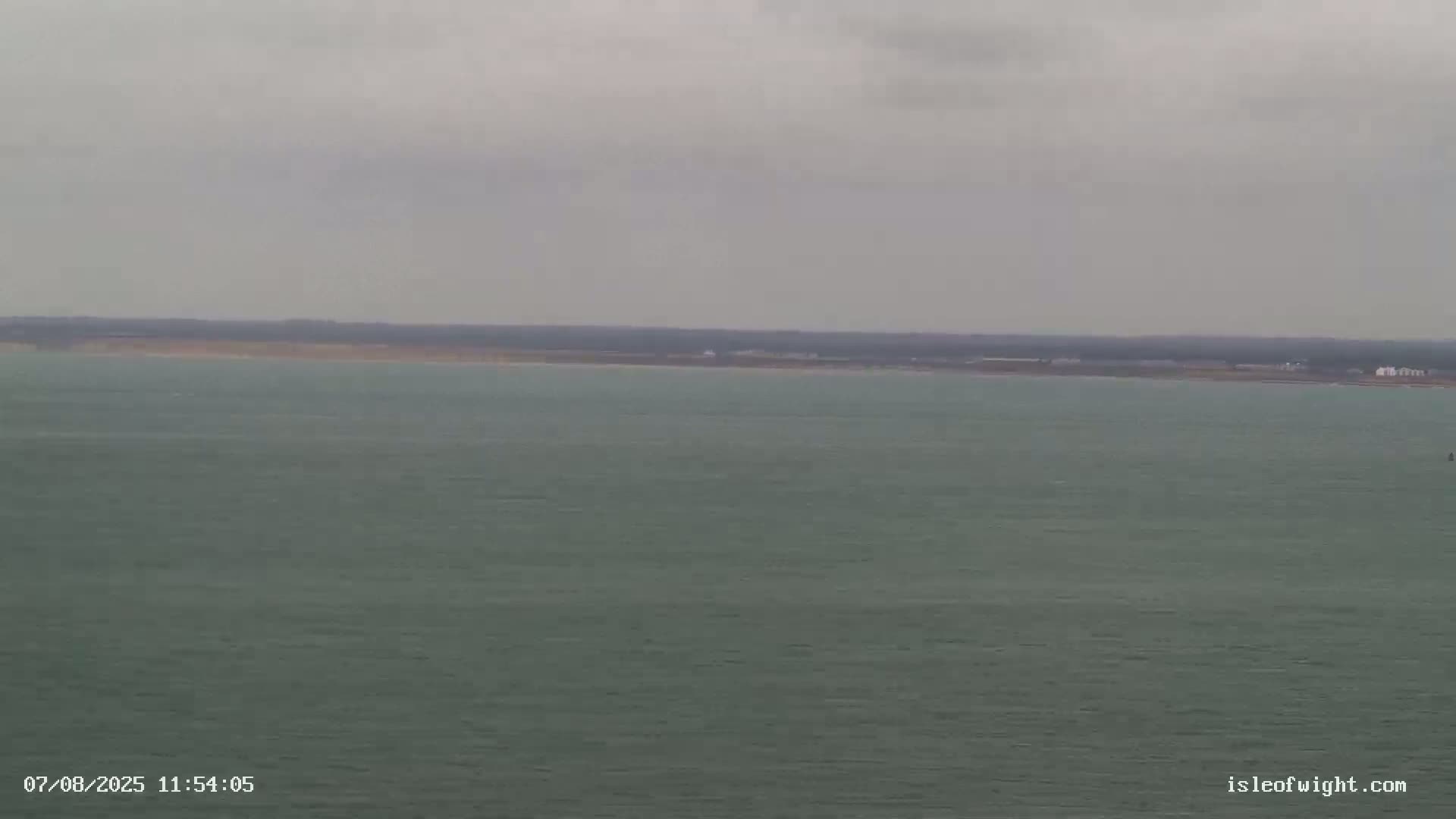 The Needles Isle of Wight & England Mainland View From Alum Bay Live Cam - Totland, Isle of Wight, South East, England, United Kingdom