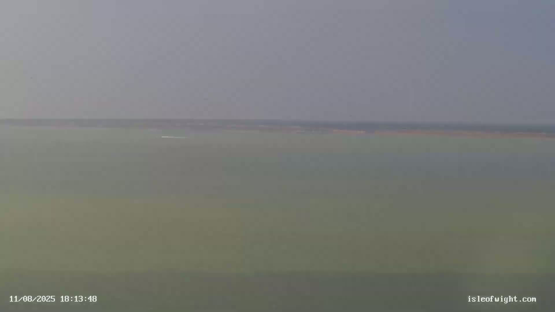 The Needles Isle of Wight & England Mainland View From Alum Bay Live Cam - Totland, Isle of Wight, South East, England, United Kingdom