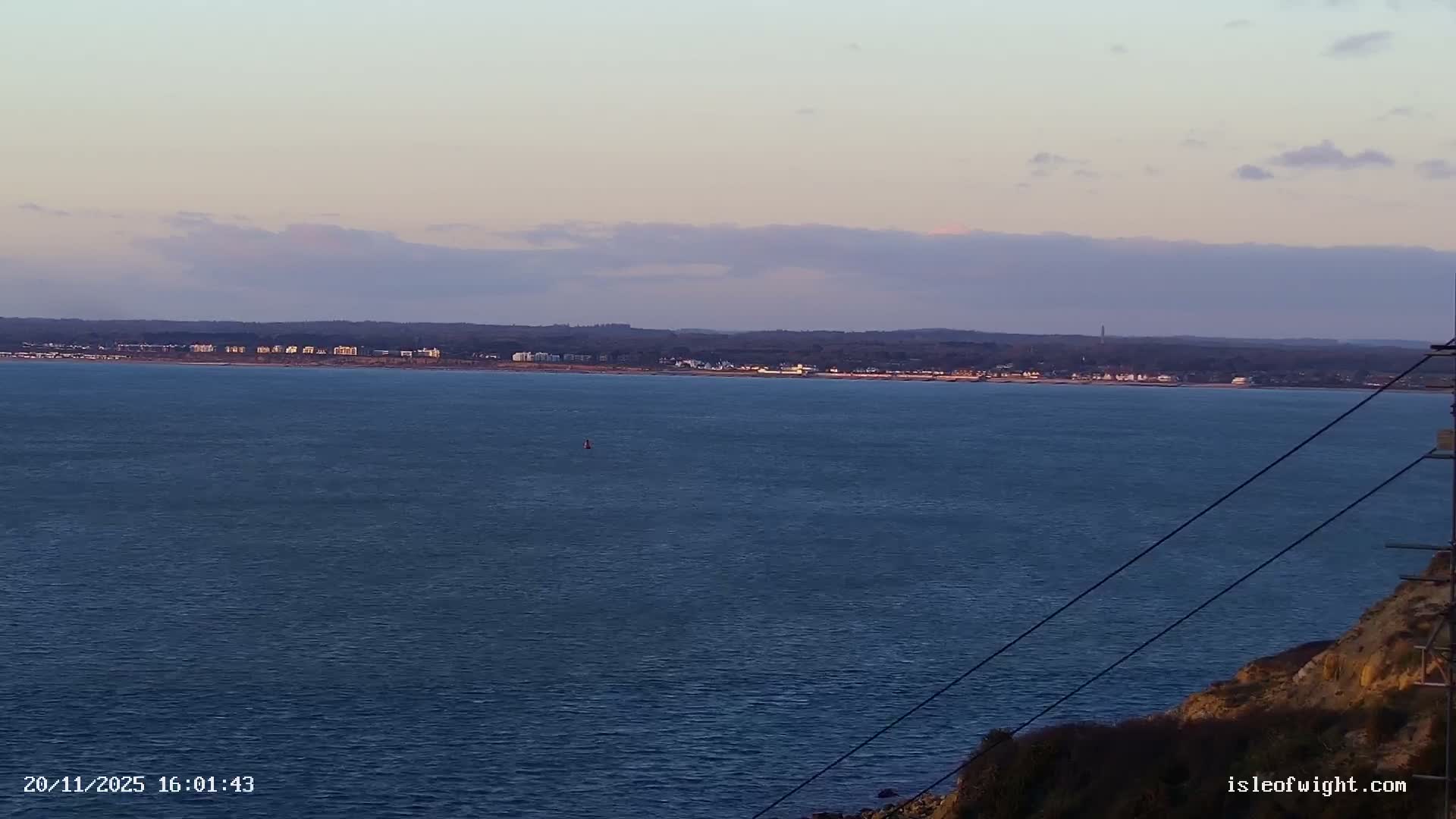 The Needles Isle of Wight & England Mainland View From Alum Bay Live Cam - Totland, Isle of Wight, South East, England, United Kingdom
