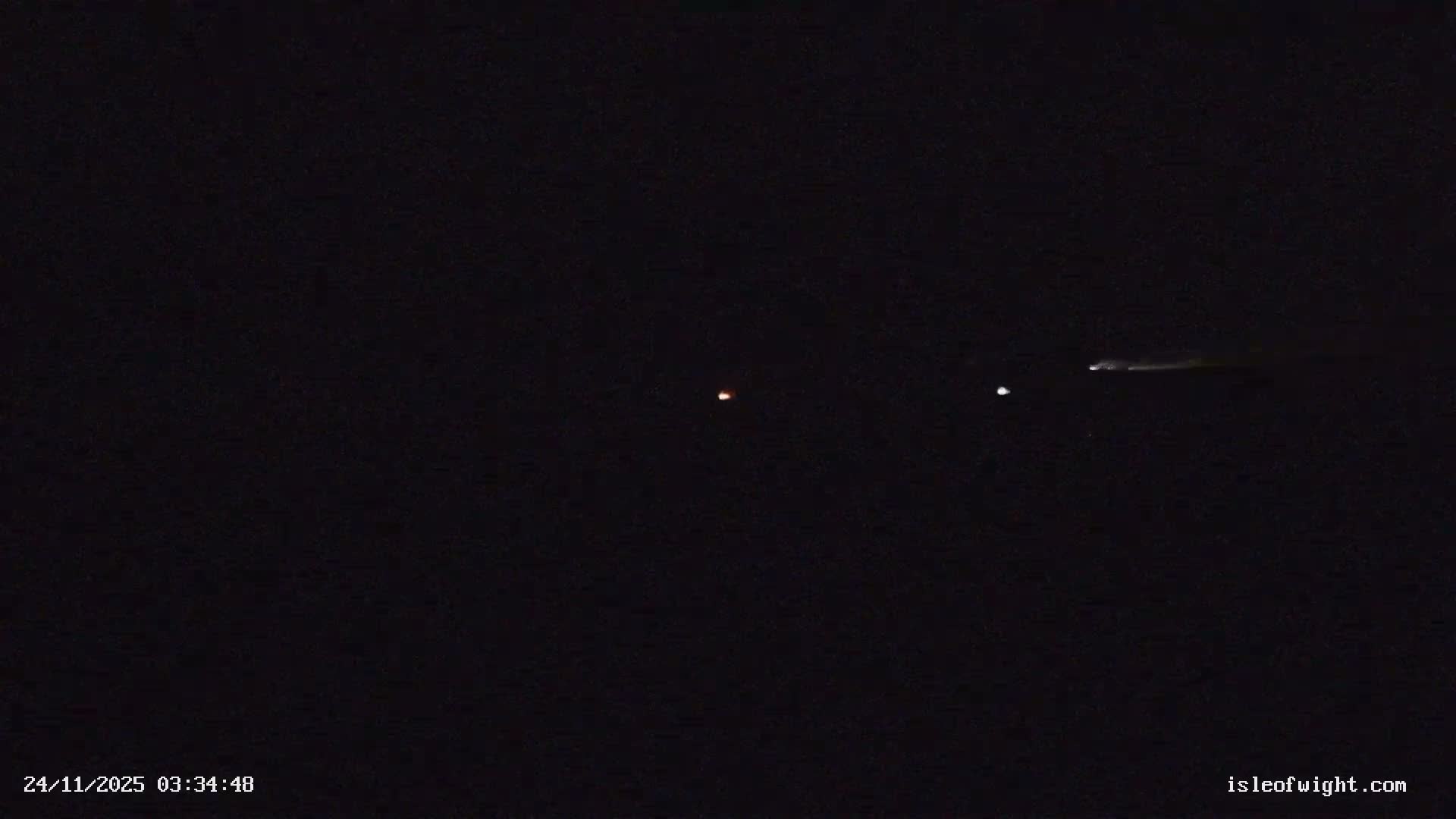 The Needles Isle of Wight & England Mainland View From Alum Bay Live Cam - Totland, Isle of Wight, South East, England, United Kingdom