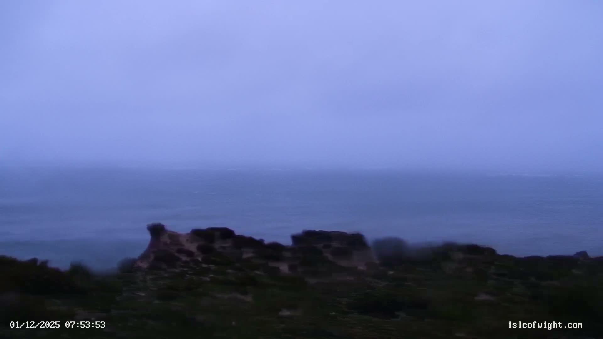 The Needles Isle of Wight & England Mainland View From Alum Bay Live Cam - Totland, Isle of Wight, South East, England, United Kingdom