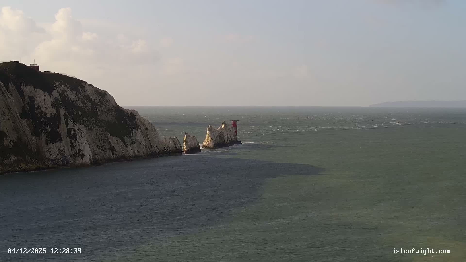 The Needles Isle of Wight & England Mainland View From Alum Bay Live Cam - Totland, Isle of Wight, South East, England, United Kingdom