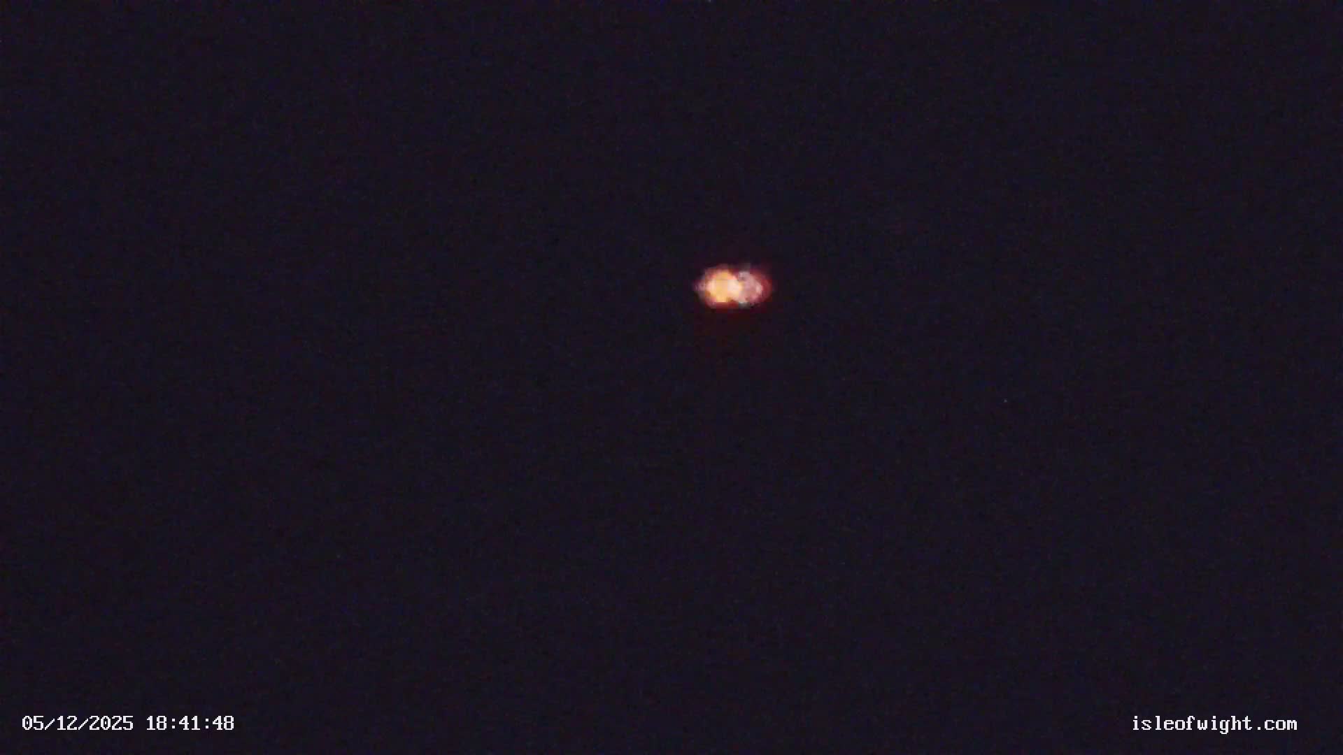 The Needles Isle of Wight & England Mainland View From Alum Bay Live Cam - Totland, Isle of Wight, South East, England, United Kingdom