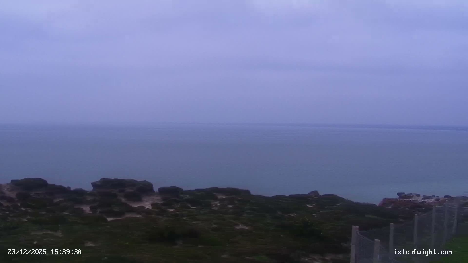 The Needles Isle of Wight & England Mainland View From Alum Bay Live Cam - Totland, Isle of Wight, South East, England, United Kingdom