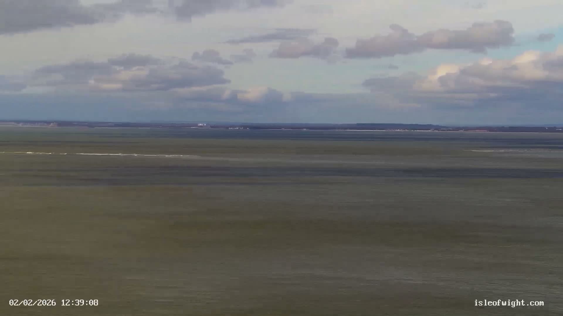 The Needles Isle of Wight & England Mainland View From Alum Bay Live Cam - Totland, Isle of Wight, South East, England, United Kingdom