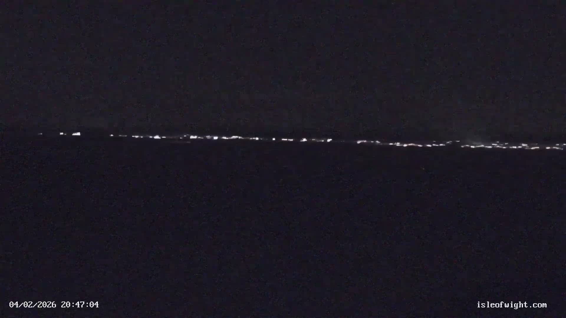 The Needles Isle of Wight & England Mainland View From Alum Bay Live Cam - Totland, Isle of Wight, South East, England, United Kingdom
