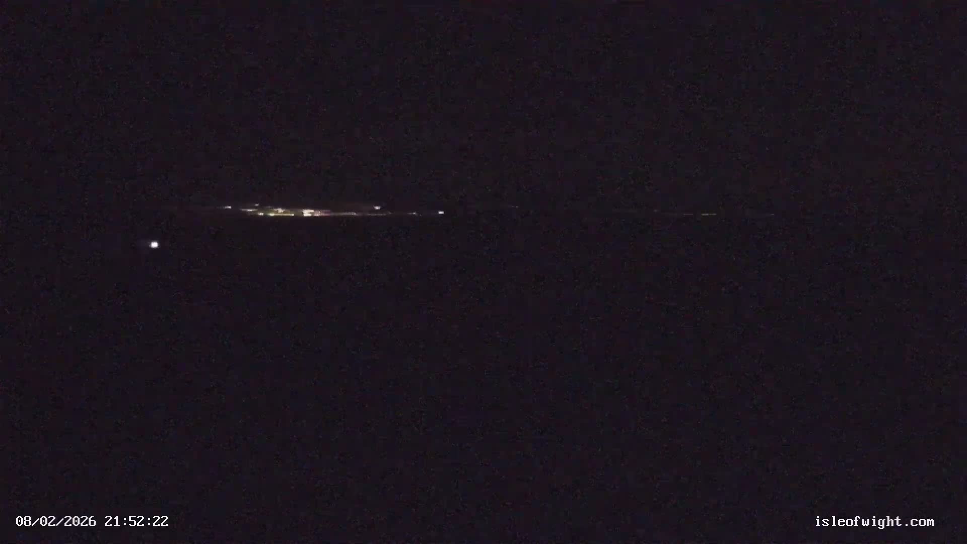 The Needles Isle of Wight & England Mainland View From Alum Bay Live Cam - Totland, Isle of Wight, South East, England, United Kingdom