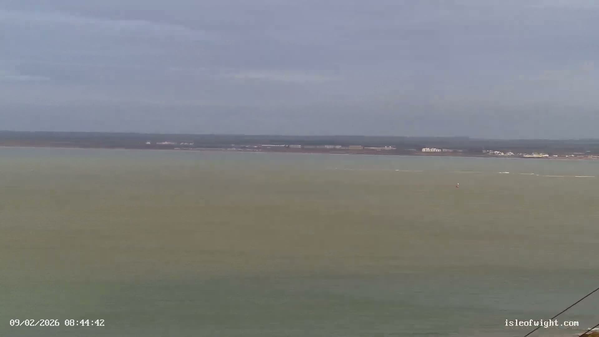 The Needles Isle of Wight & England Mainland View From Alum Bay Live Cam - Totland, Isle of Wight, South East, England, United Kingdom